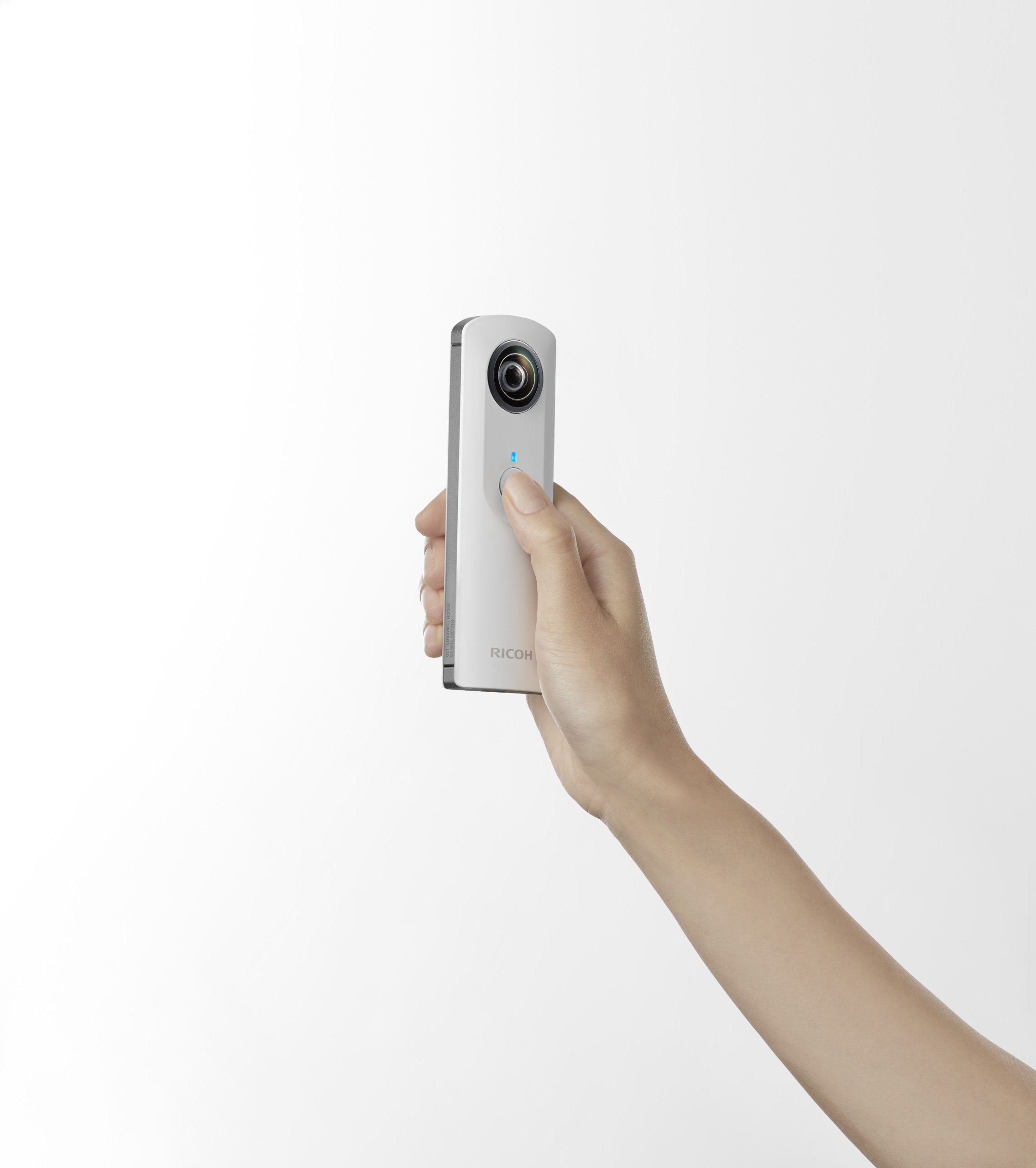 Amazon | RICOH デジタルカメラ RICOH THETA 全天球イメージ撮影 