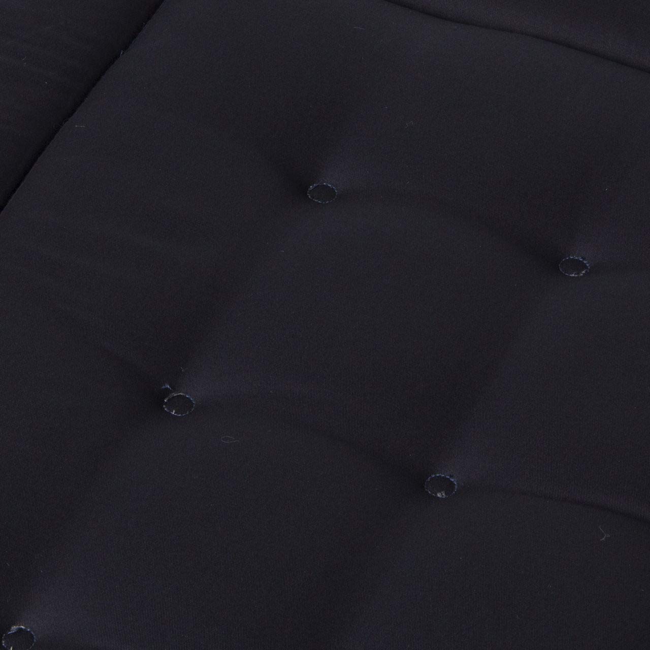 Wallace & Jones | Wendedecke pflegeleicht waschbar bis 95°C - gepolsterte Indoor/Outdoor Liegedecke für Hunde | XL - 130 x 90 cm - Schwarz/Grau