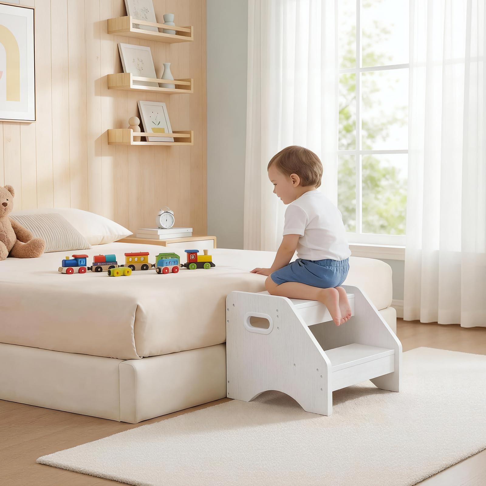 HOOBRO Scaletta a 2 Gradini Bambini, Sgabello Bambini con Maniglie e Tappetini Antiscivolo, Scaletta Bambini in Legno per 3-8 Anni, Portata 30 kg, per Cameretta, Soggiorno, Cucina, Bianco EWT28JD01 - 3