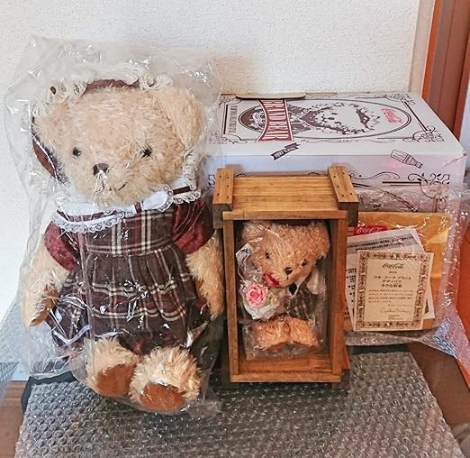 Amazon 19k全世界16体限定 非売品 入手困難 保管品 コカ コーラ テディベア Brand Bear ぬいぐるみ Coca Cola 身長約40cm 現状渡し ぬいぐるみ おもちゃ
