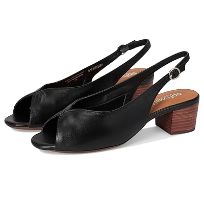 SoftWalk Lakewood Women