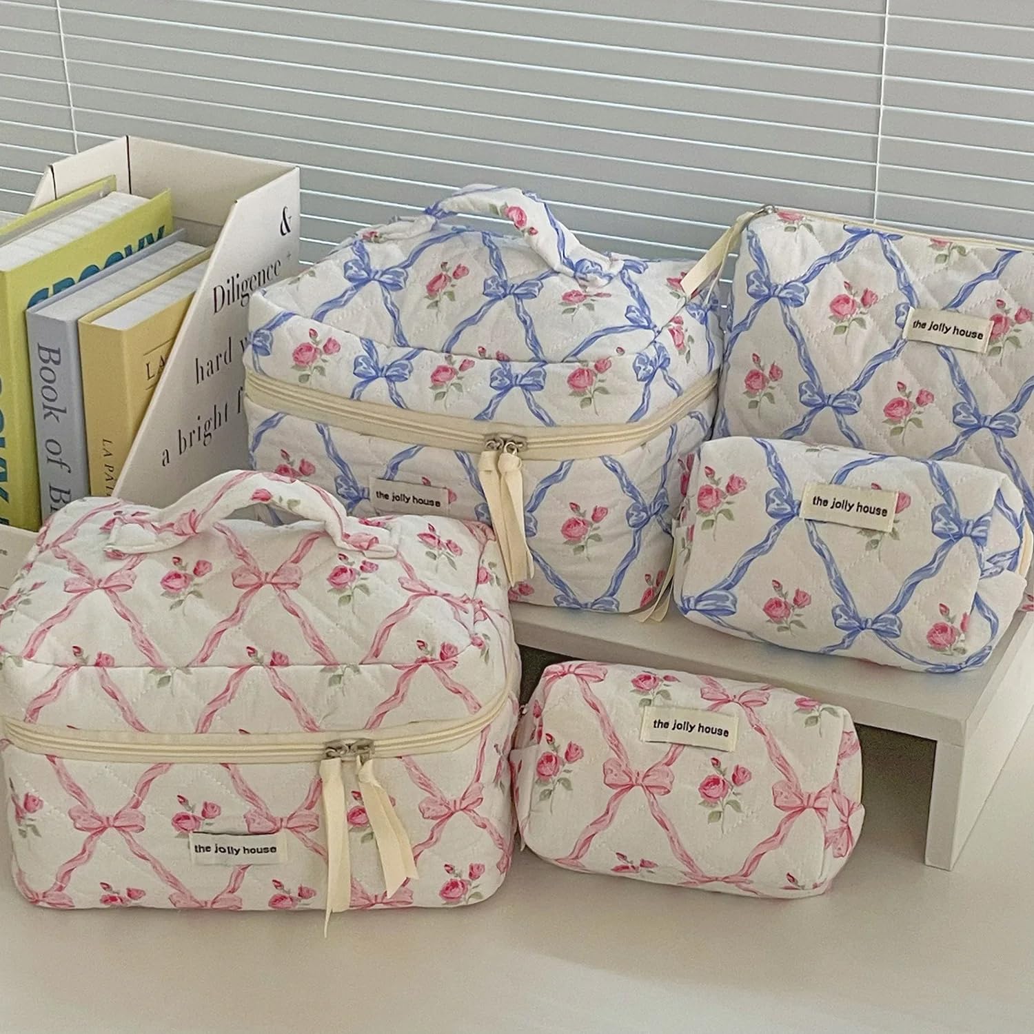 Borsa per Il Trucco con Grazioso Fiocco e trapuntatura Floreale, Borsa per Il Trucco da Donna in Cotone con Cerniera, Organizer cosmetico da Donna in Tessuto, Borsetta Portatile da