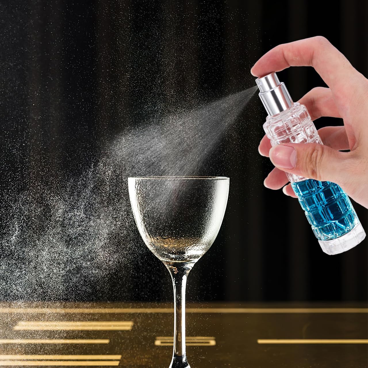 Ipetboom Glass Cocktail Sprayer 4.84X4.40X1.10In Refillable Bitters Spray Bottle Portable Atomizer for Bartending Perfume Fragrances Mixing