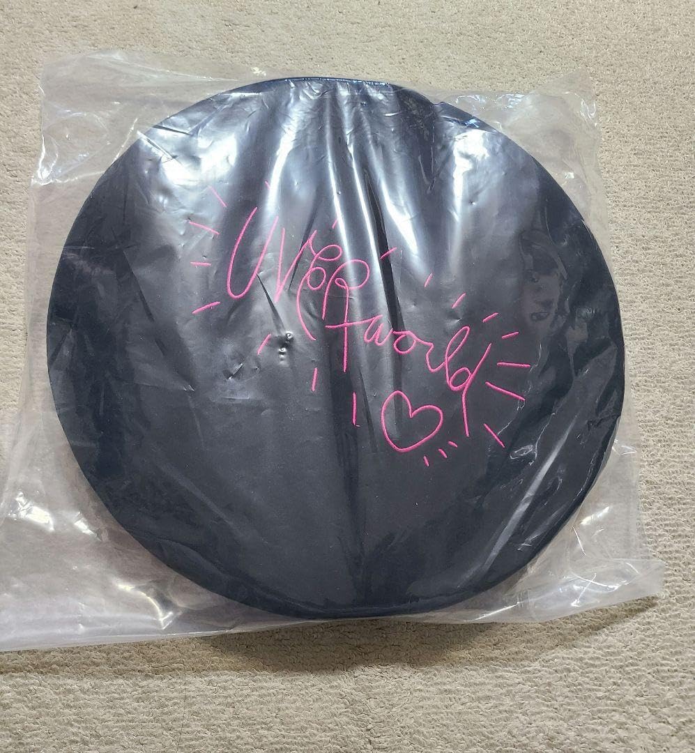Amazon.co.jp: UVERworld くじ A賞 クッション黒 : おもちゃ
