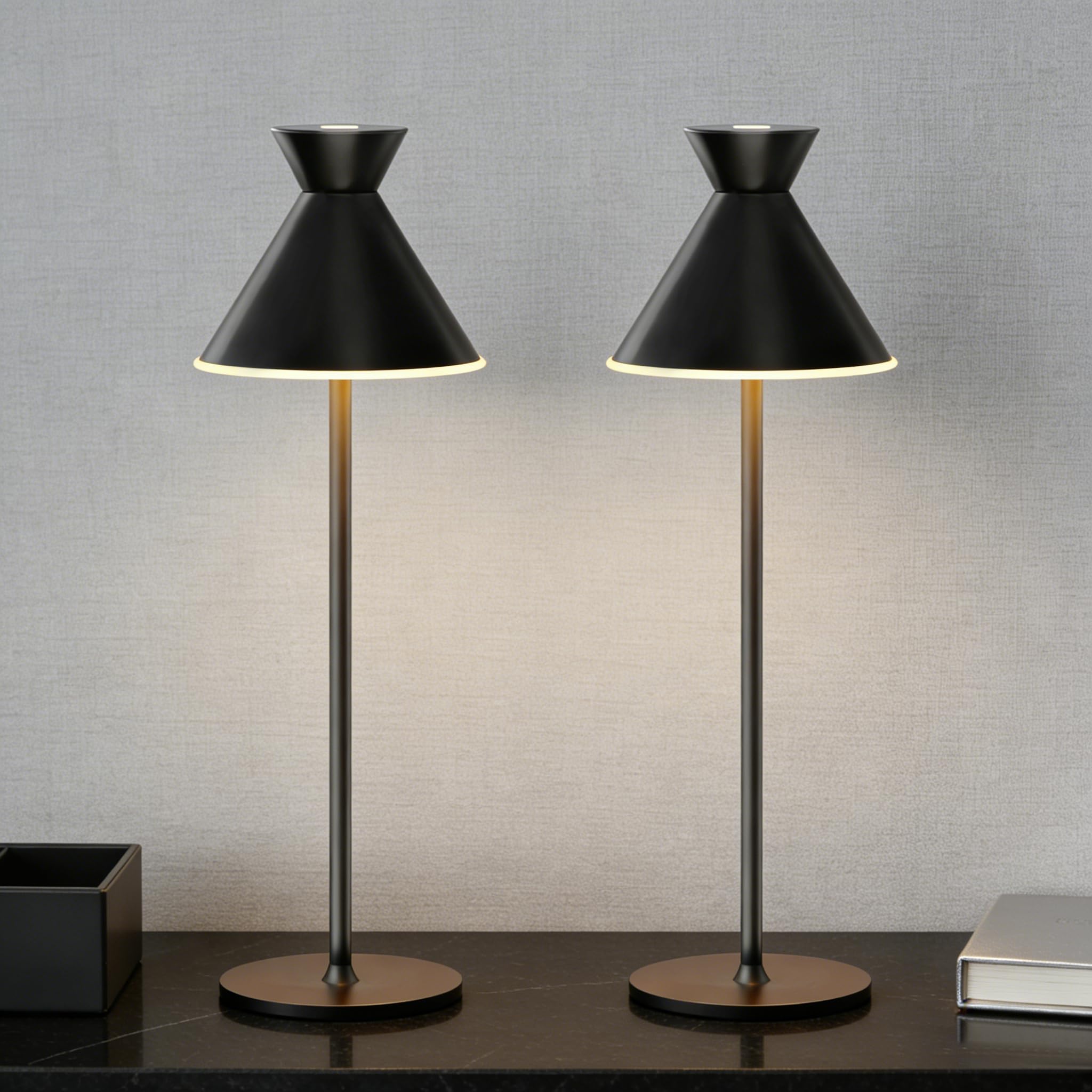 DEELUX LED Dimmbare Akku Tischlampe Kabellose,Höhenverstellbar Wiederaufladbar,2 Farbtemperaturen 3000K/6000K Metallisches Tischleuchte Für Innen und Aussen mit USB-C,Wasserdichte(2pcs Schwarz)