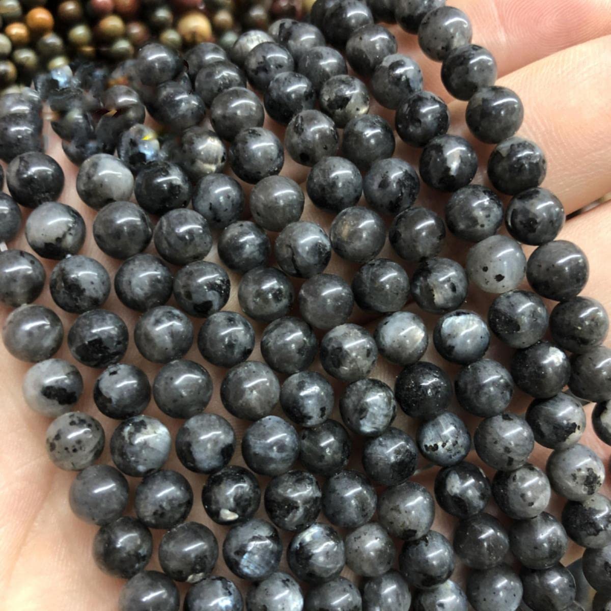 Perle di pietra labradorite nera naturale Perline rotonde di larvikite per la creazione di gioielli Bracciale fai da te 4 6 8 10 12MM 15quot; Filo agata bianca all'ingrosso, 4 mm da Perle di pietra labradorite nera naturale Perline rotonde di larvikite per la creazione di gioielli Bracciale fai da te 4 6 8 10 12MM 15quot; Filo agata bianca all'ingrosso, 4 mm da