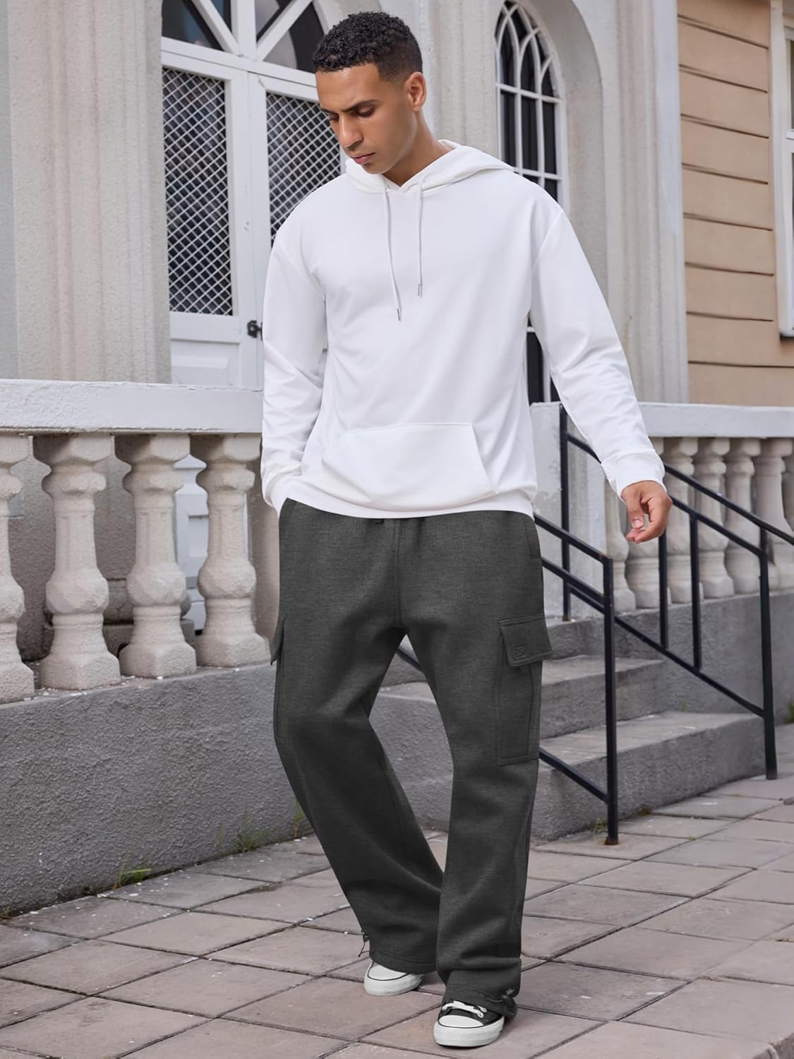 Men's Heavyweight Fleece Cargo Sweatpants Loose Fit Thick Wide Leg Sweats with Pockets - Image 2