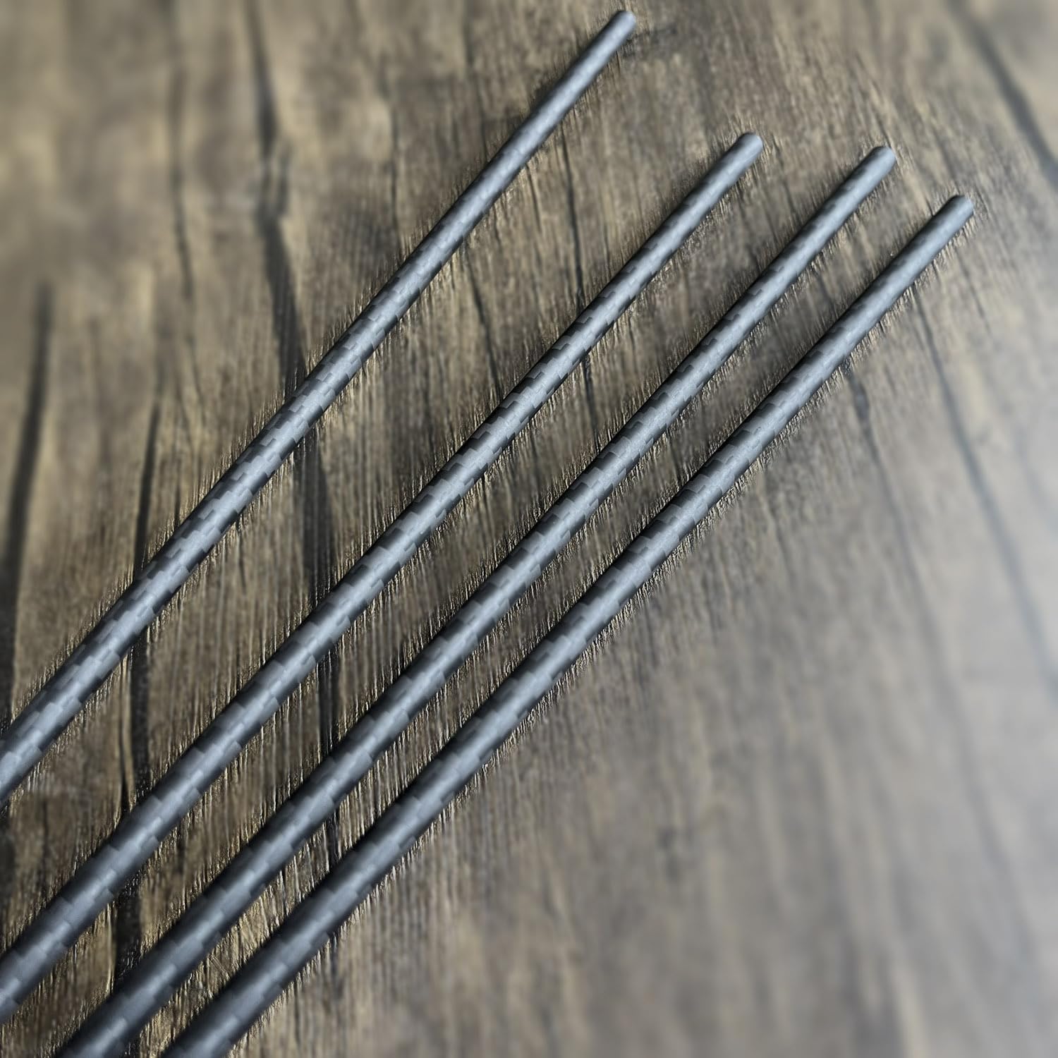 4 tubos de fibra de carbono de 6 mm x 4 mm x 500 mm, 6 ~ 50 mm disponibles, acabado mate envuelto en rollo 3K.