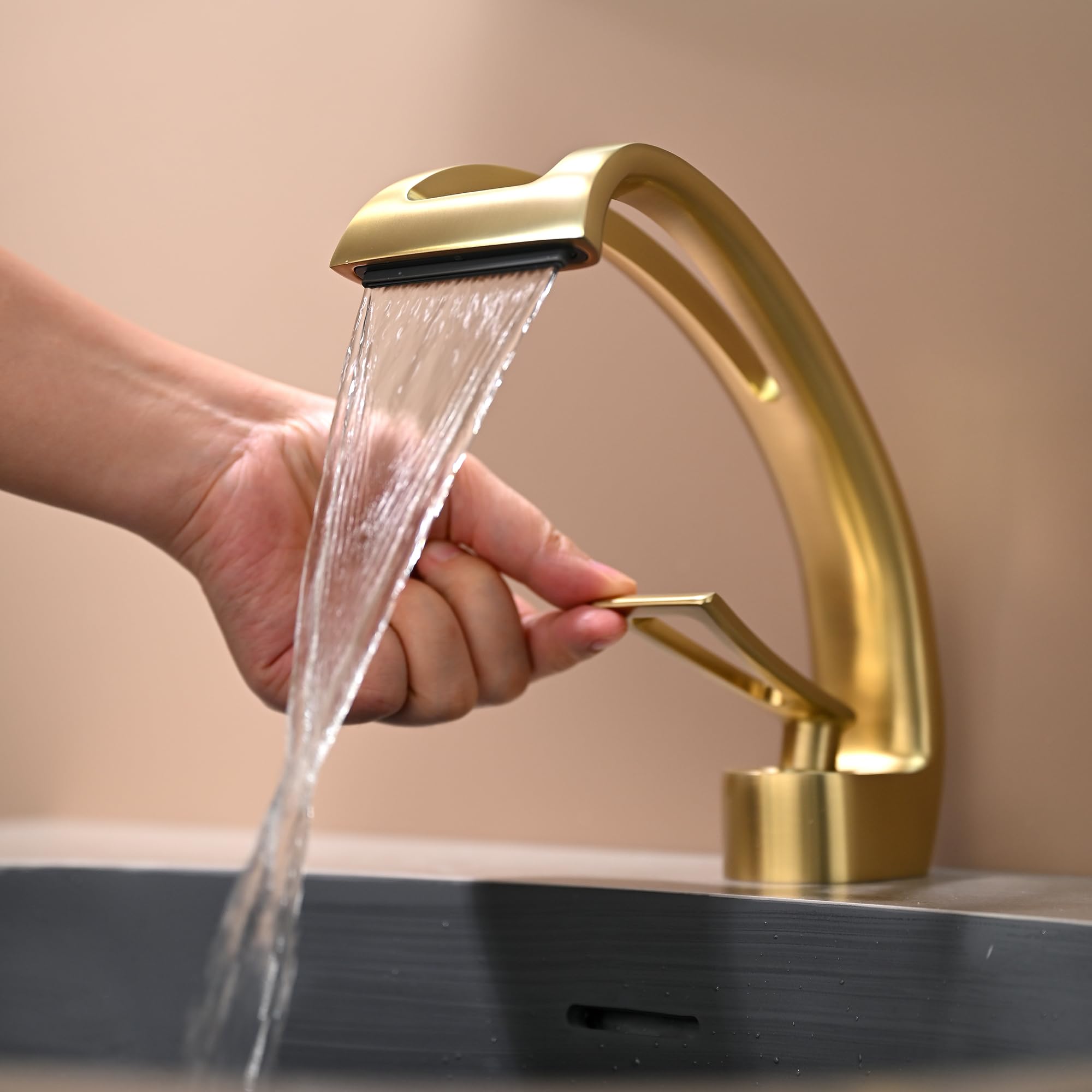Robinet Cascade Salle De Bain or Brosse,Robinet Lavabo Cascade,Cascade Mitigeur Salle Bain Avec Valve En Céramique Monocommande Chaude Et Froide Réglable