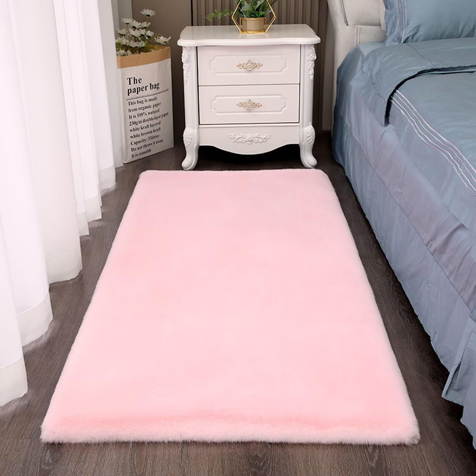 Tapis de chambre de fille idéal pour créer un coin lecture doux