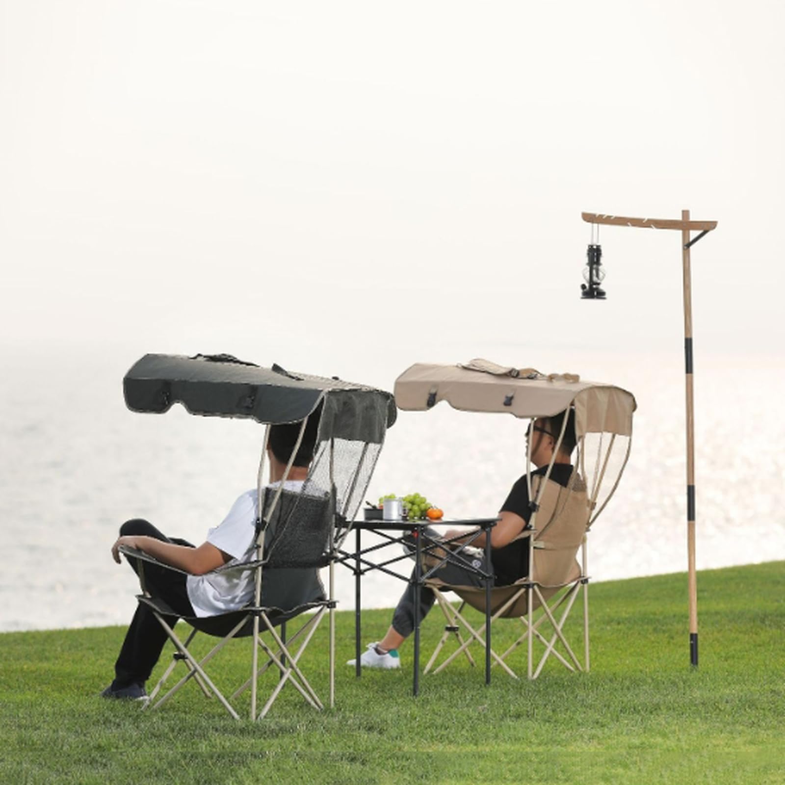 Amazon.com: Silla de campamento plegable con toldo, plantilla  antideslizante y soporte para tazas, sillas de playa Oxford 600D duraderas  para camping, ...