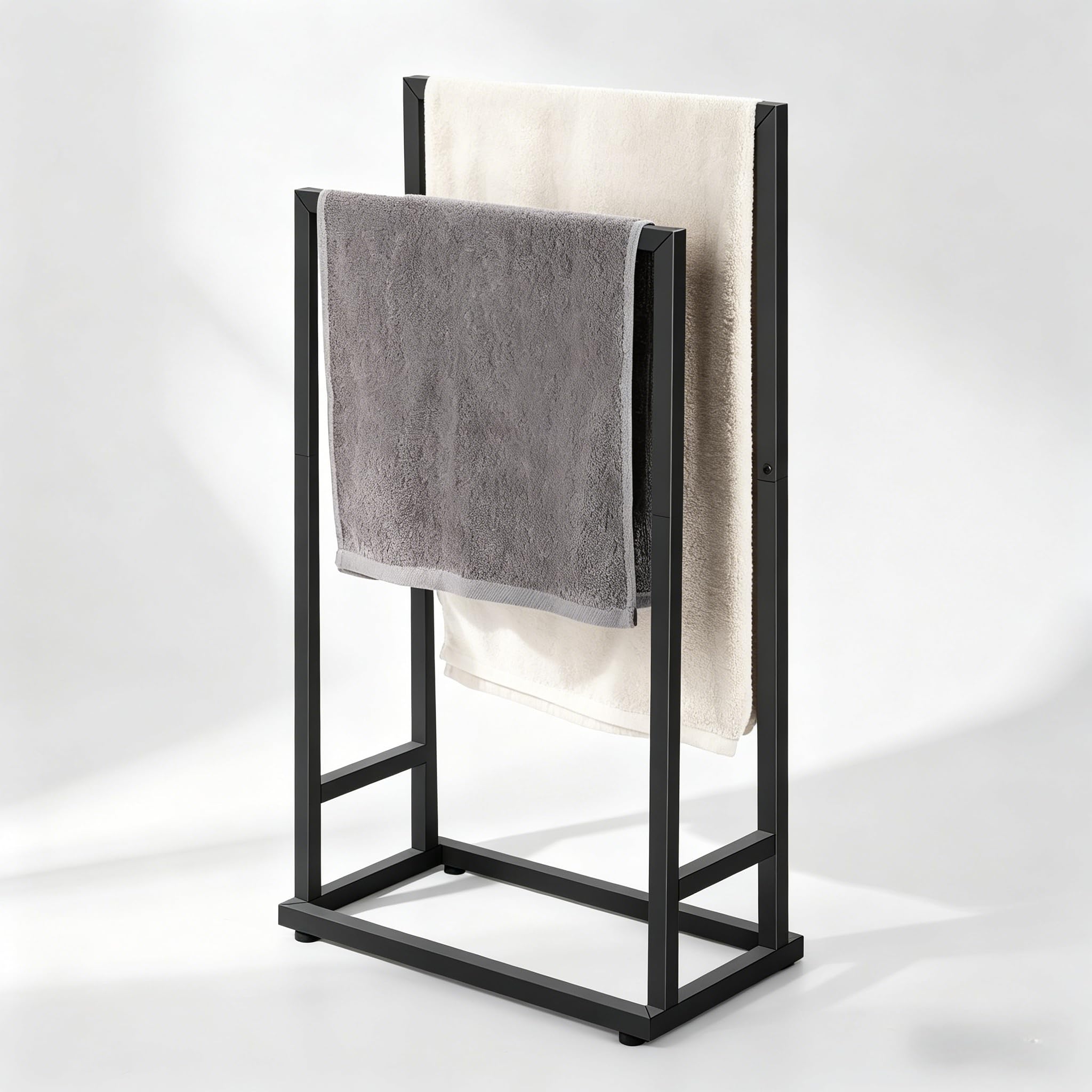 smusei Porte Serviette sur Pied Conception à Double Rail Porte Serviette Salle de Bain sur Pied avec 4 Pieds Réglables pour Piscines Balcons Salons Chambres (Noir, 41 x 21 x 74 cm)