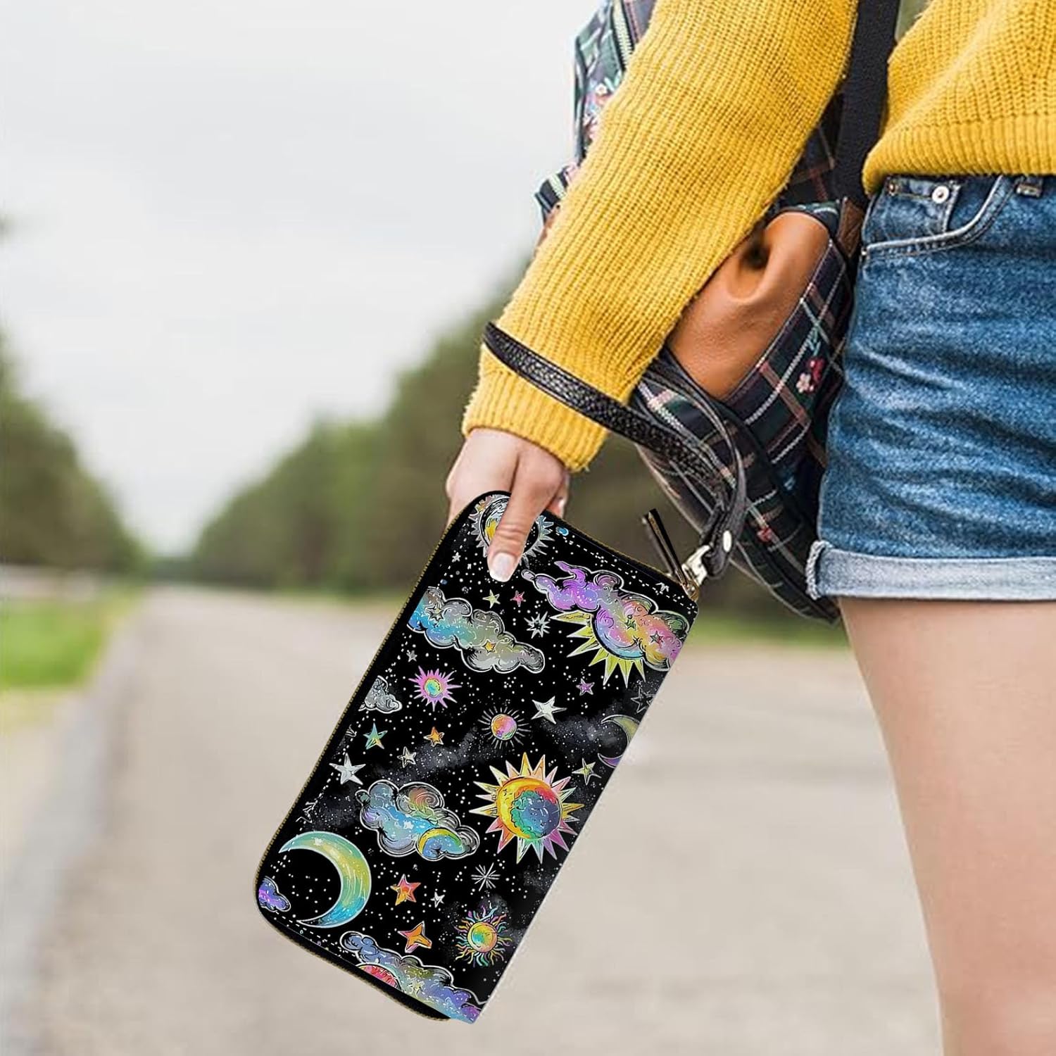 Womens Wallet, Large Capacity RFID Blocking PU Leather Wristlet Wallets for Women Ladies Men Credit Card Holder Zipper Wallet Phone Holder Clutch Travel Purse, Art Moon Sun Star - Image 5