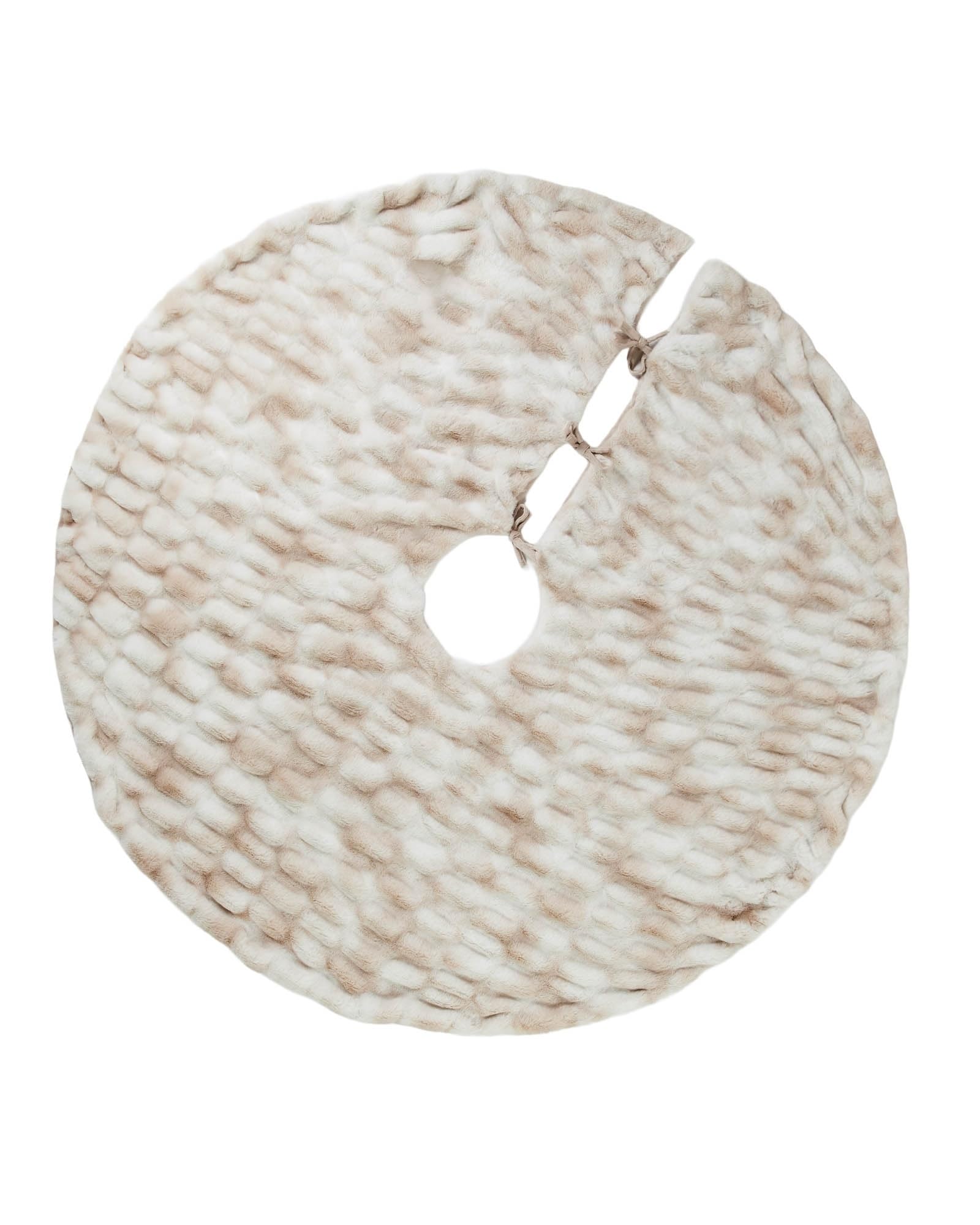 Faux Two-Toned Chunky Knit Tree Skirt – 132 cm Diameter, Neutral Finish