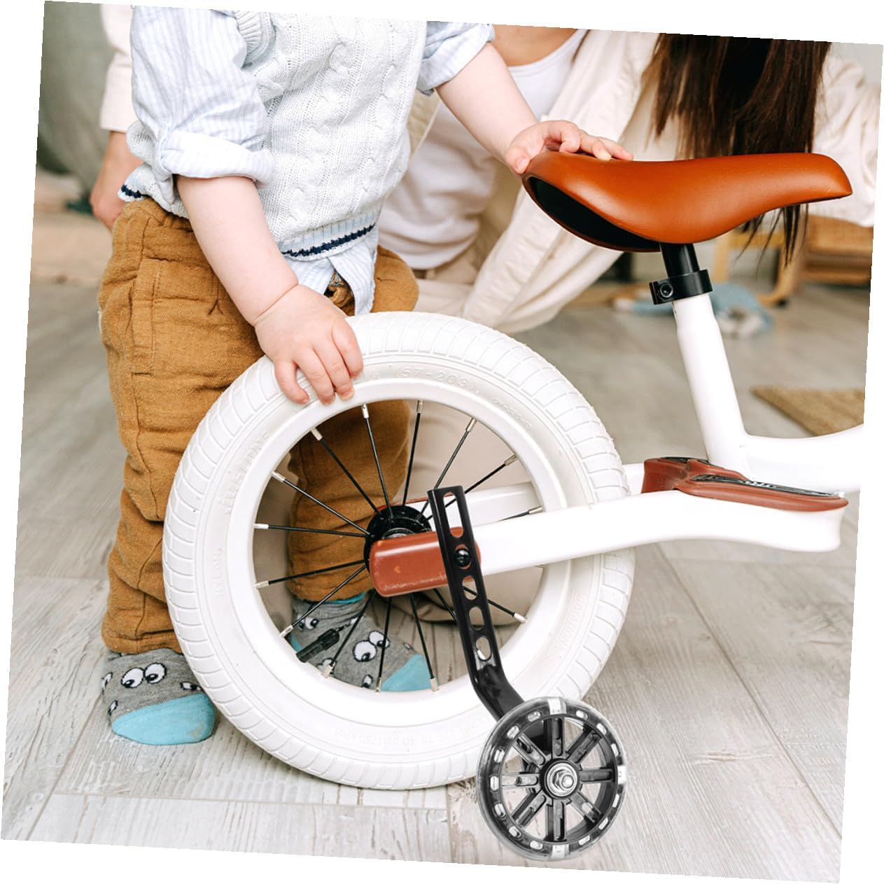 ’s Bicycle Training Wheels 4pcs Adjustable Auxiliary Bike Stabilizers Replacement ’ Bike Wheels with Balance Flashing Function for Boys