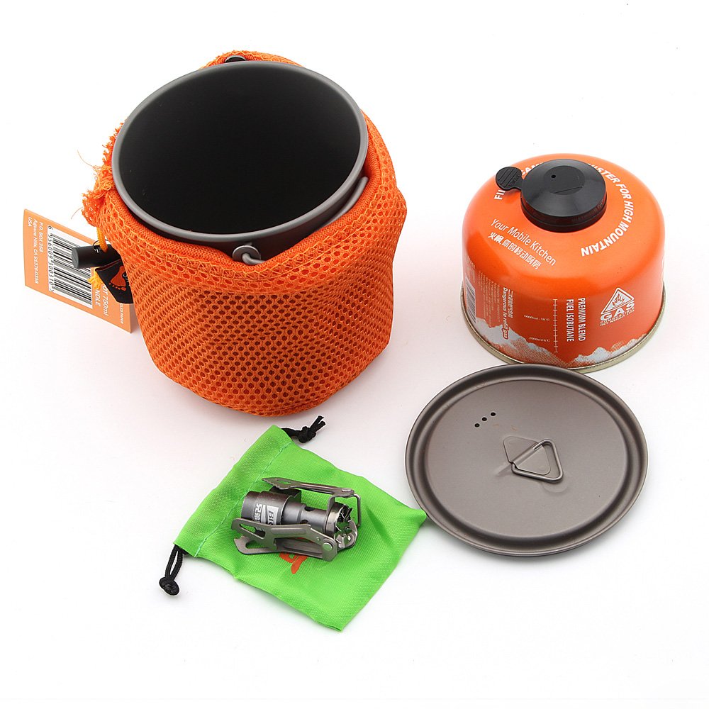 Amazon | TOAKS Titanium Pot 750ml and BRS 3000T Titanium Stove
