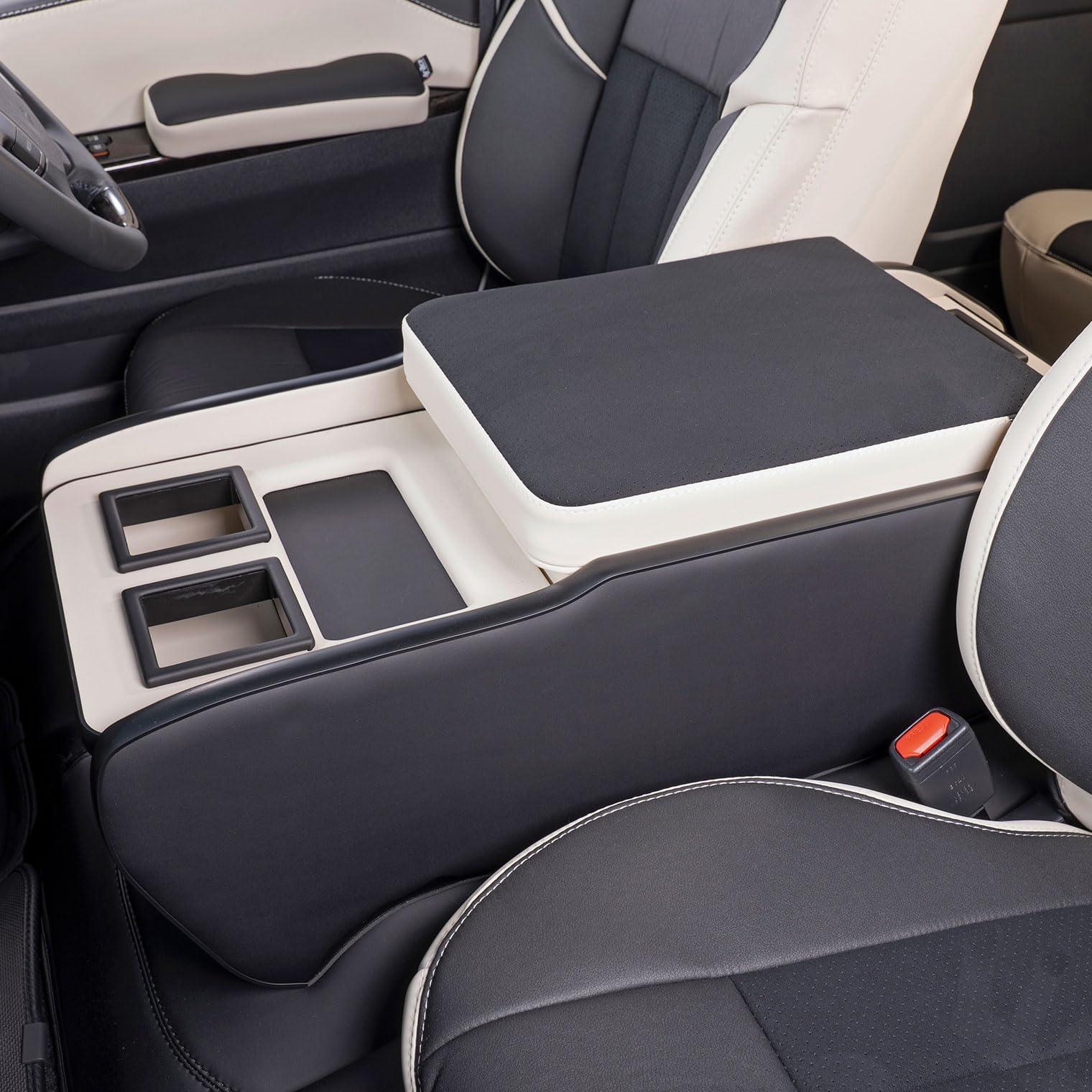 ○ハイエース200系ダークプライムS-GLセンター&リヤピラートリム新車