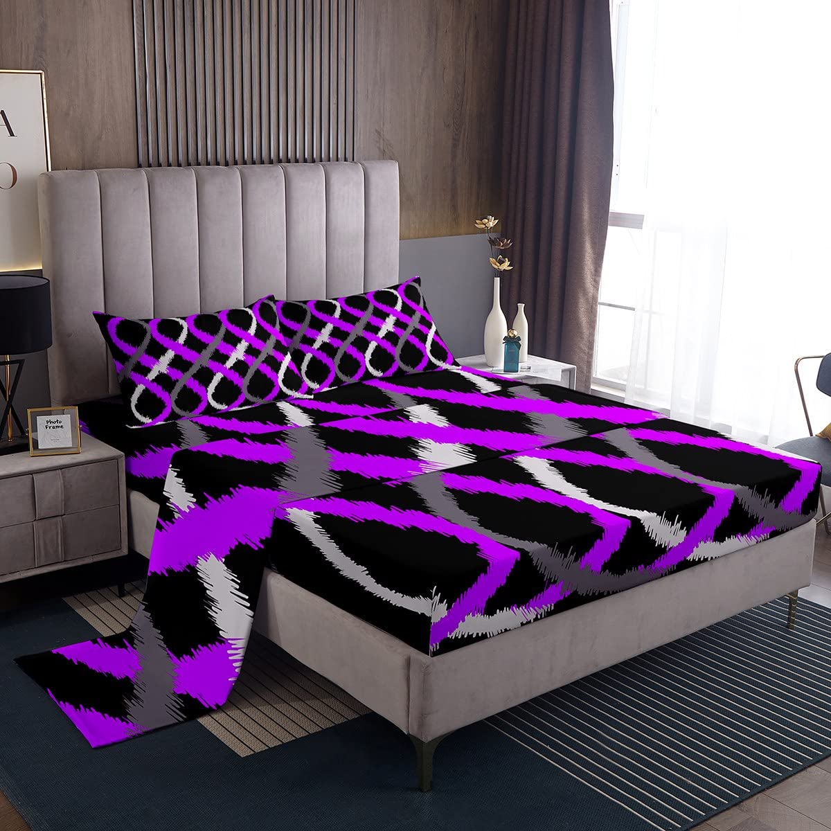 Juego de sábanas geométricas de dos tonos con sábana bajera ajustable de bolsillo profundo, color morado y negro, juego de sábanas de remolino geométrico, juego de ropa de cama retro a rayas, juego d