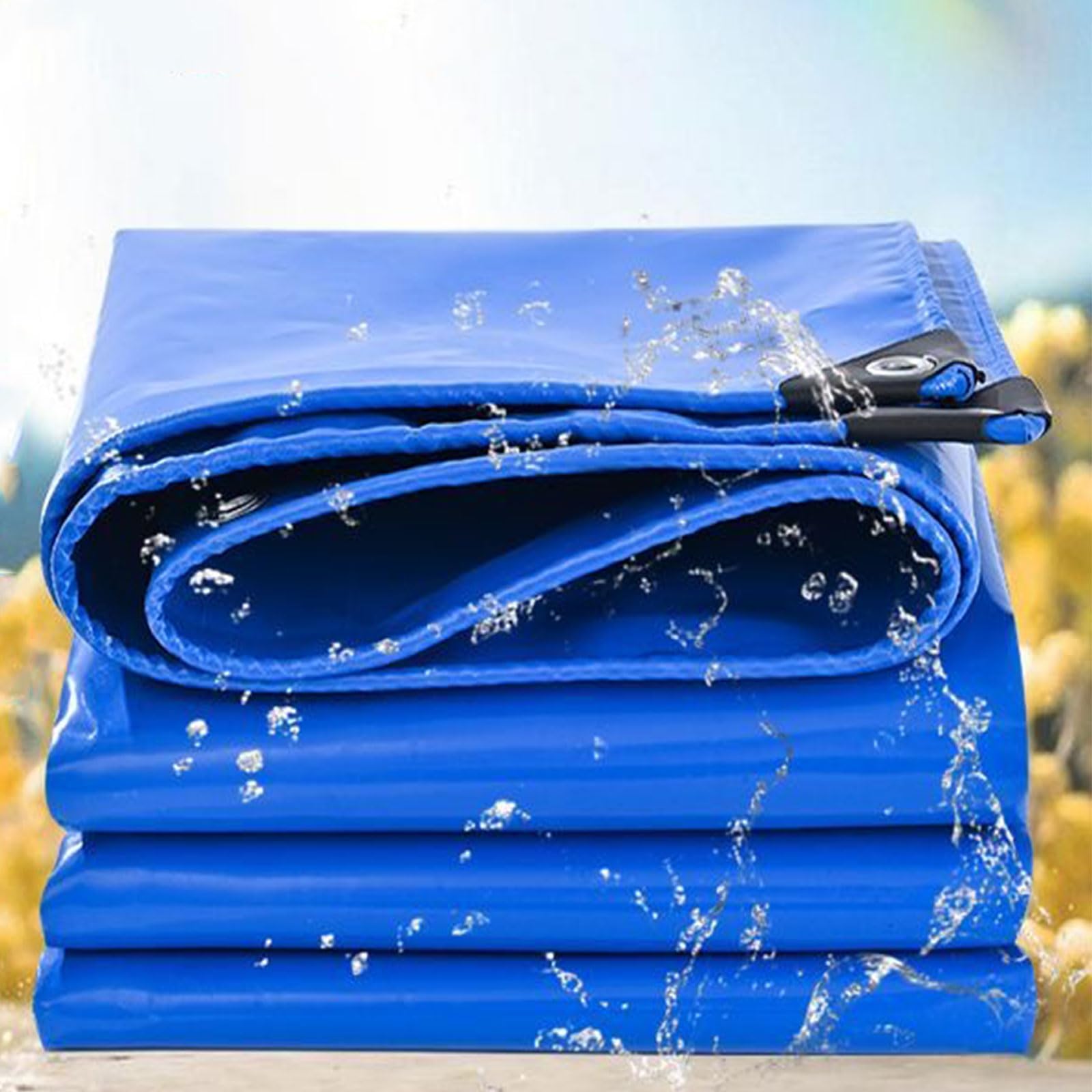 Lona impermeable exterior para evitar humedades en muebles y piscina
