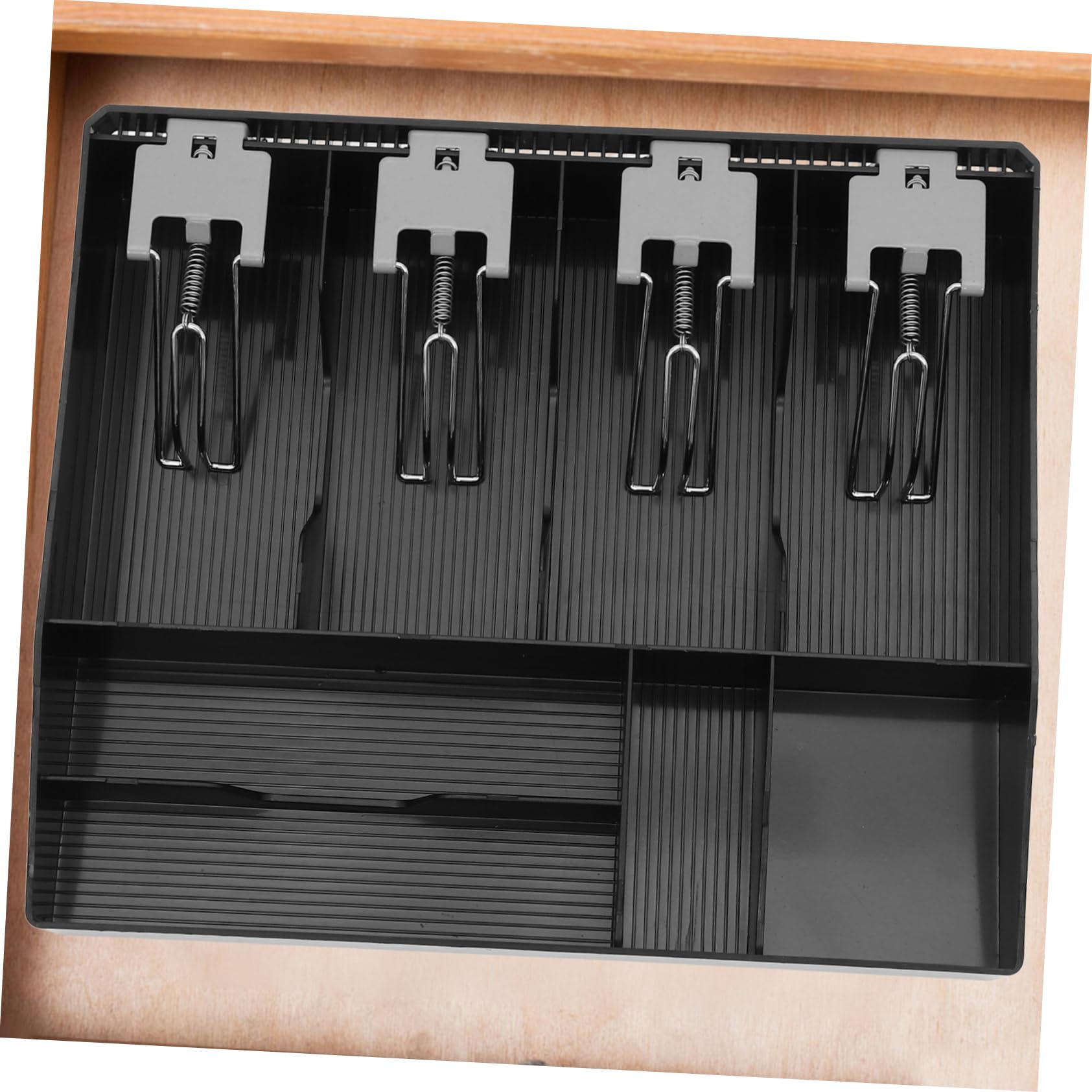 Gadpiparty Kassenbox Schwarze aus Abs und Metall Geldkassette mit Drei Scheinfächern und Drei Münzfächern mit Praktischem Clip für Einzelhandel und Verkaufsstellen