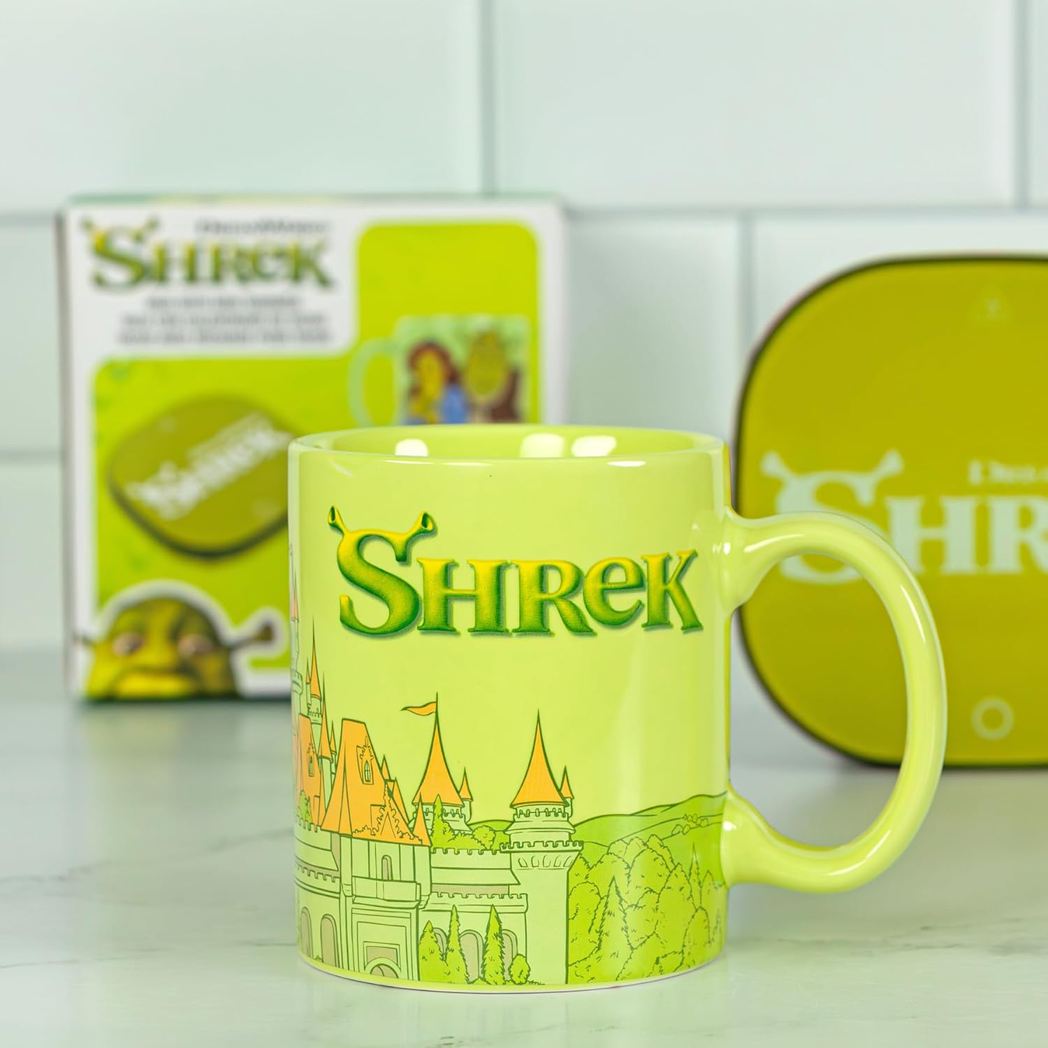 Uncanny Brands Shrek Mug Warmer 12oz Mug with Mug Warmer – Officially Licesned Ceramic Coffee Cup for Desk, Tea, Cocoa, and More - Image 8