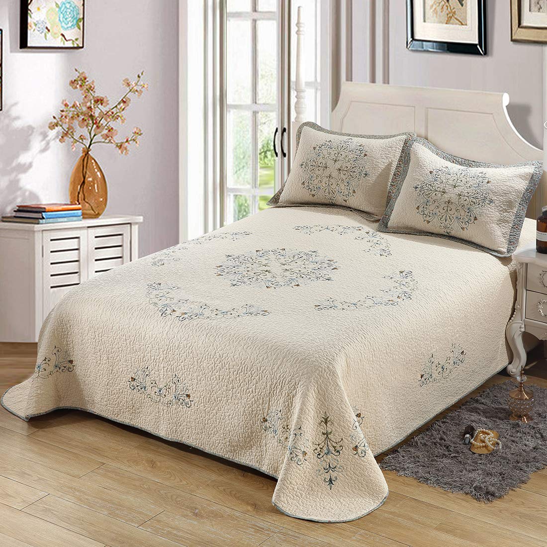 vctops Boho Floral Embroidered Quilted Bedspread Quilt Set 3-Piece Full Size 100% Cotton Lightweight Reversible Coverlet for All Season (Flower,80"x110")