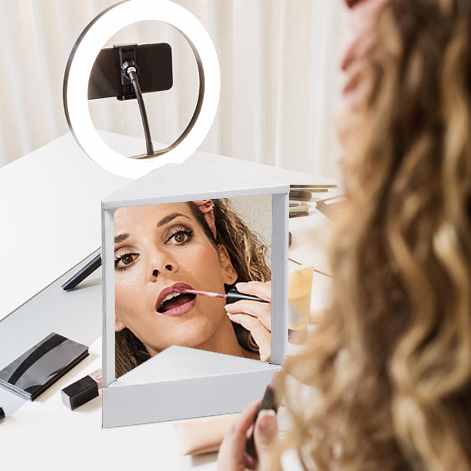 True Mirror Non Reversing, nieodwracalne lustro kosmetyczne, prawdziwe lustro nieodwracalne