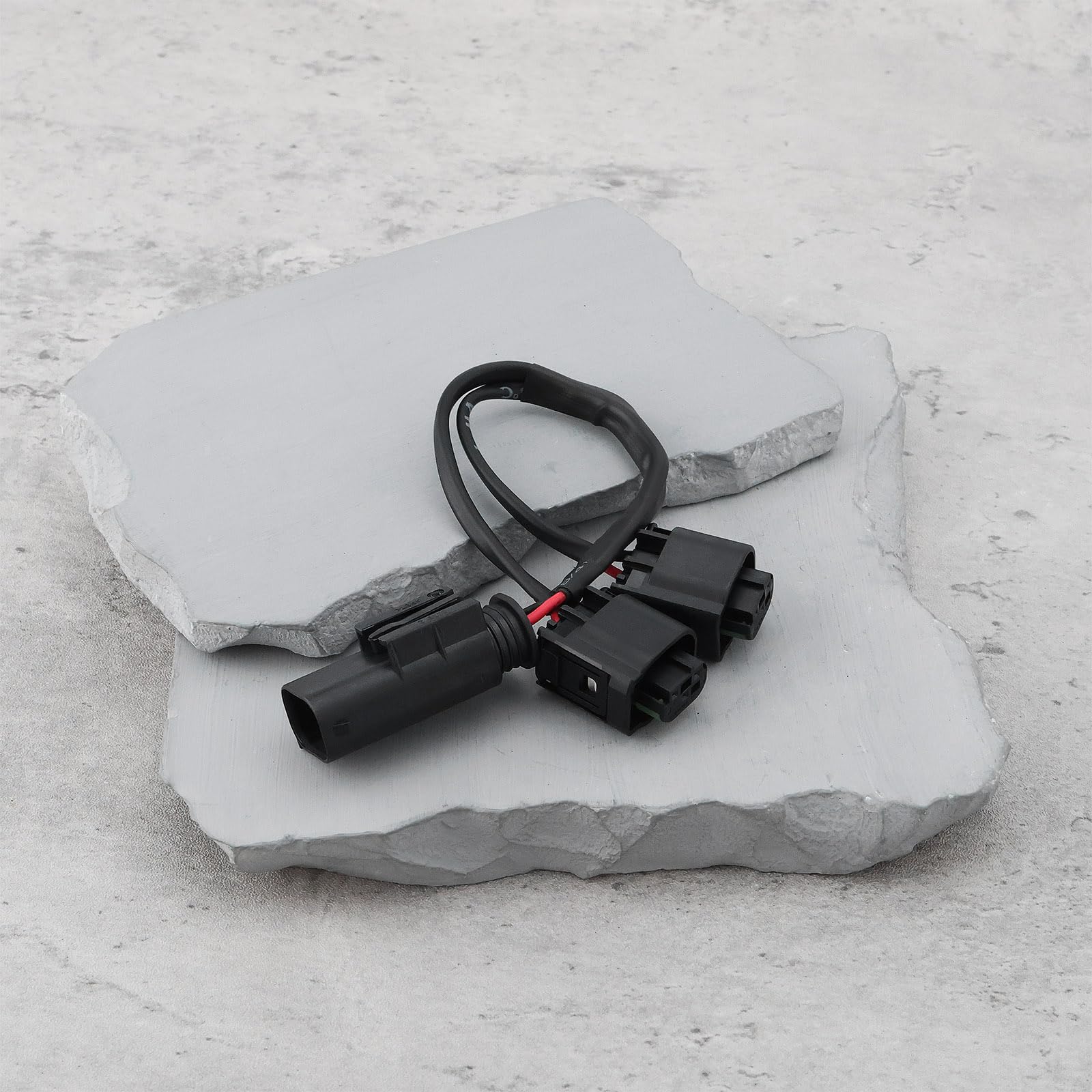Aansluitkabel voor navigatie op de BMW accessoire aansluiting - Quispel Motor parts