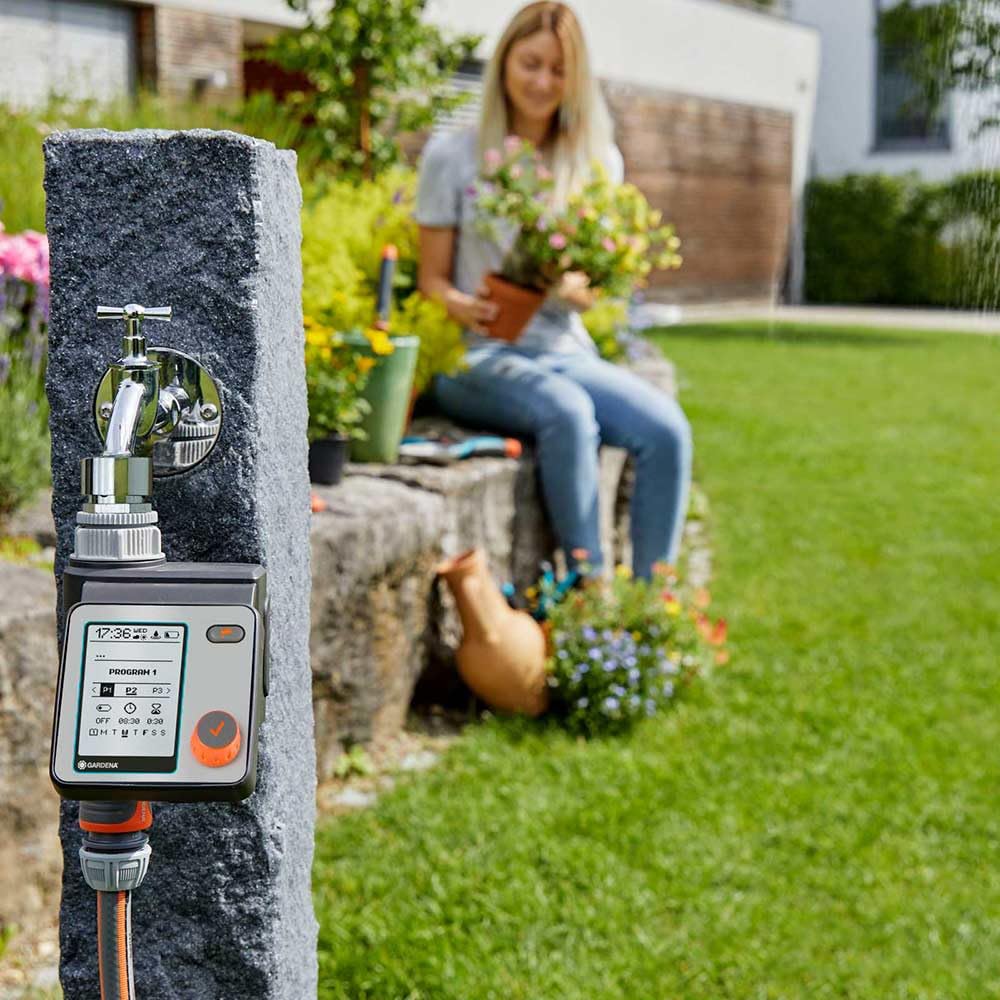Gardena Water Control Master, automático, riego Que Ahorra Tiempo, 6 horarios, Pantalla LCD, función de Ahora Agua, Parada Segura (1892-28)