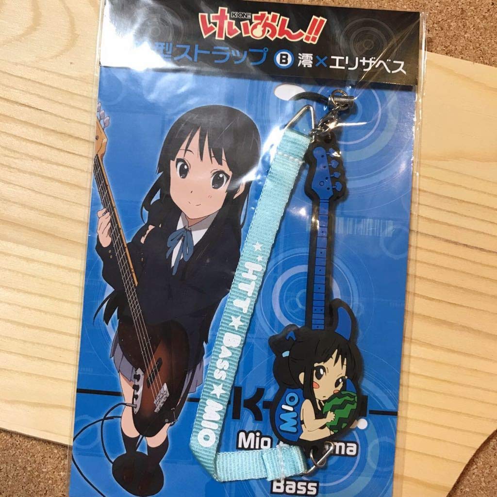 Amazon.co.jp: 秋山 澪 楽器型 ストラップ けいおん K-ON 放課後ティー