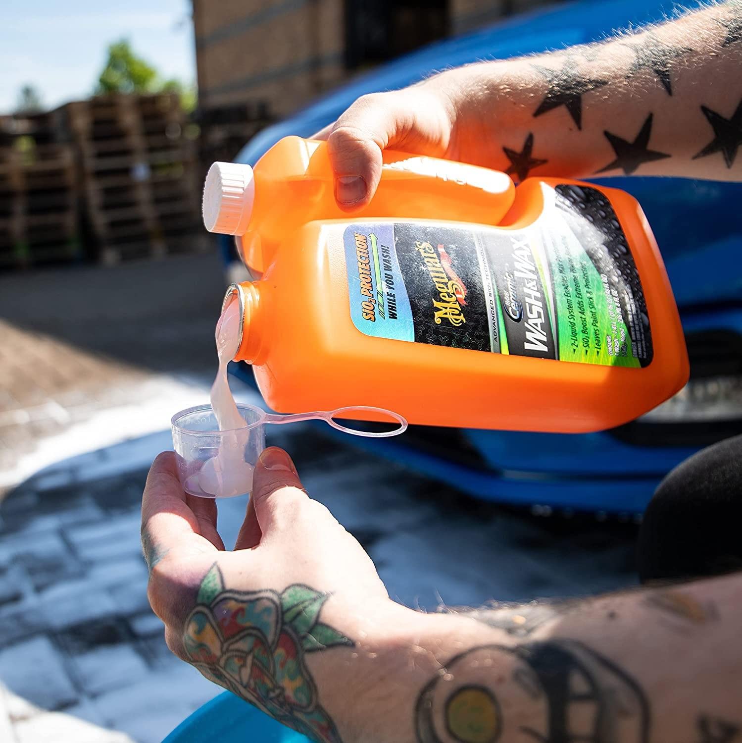 detailmate Auto Wasch- und Wachs Set mit Meguiars Hybrid Ceramic Wash&Wax 1660ml + detailmate 3in1 Waschhandschuh + 2x Trockentuch + Eimer mit Detail Guardz Dirt Lock