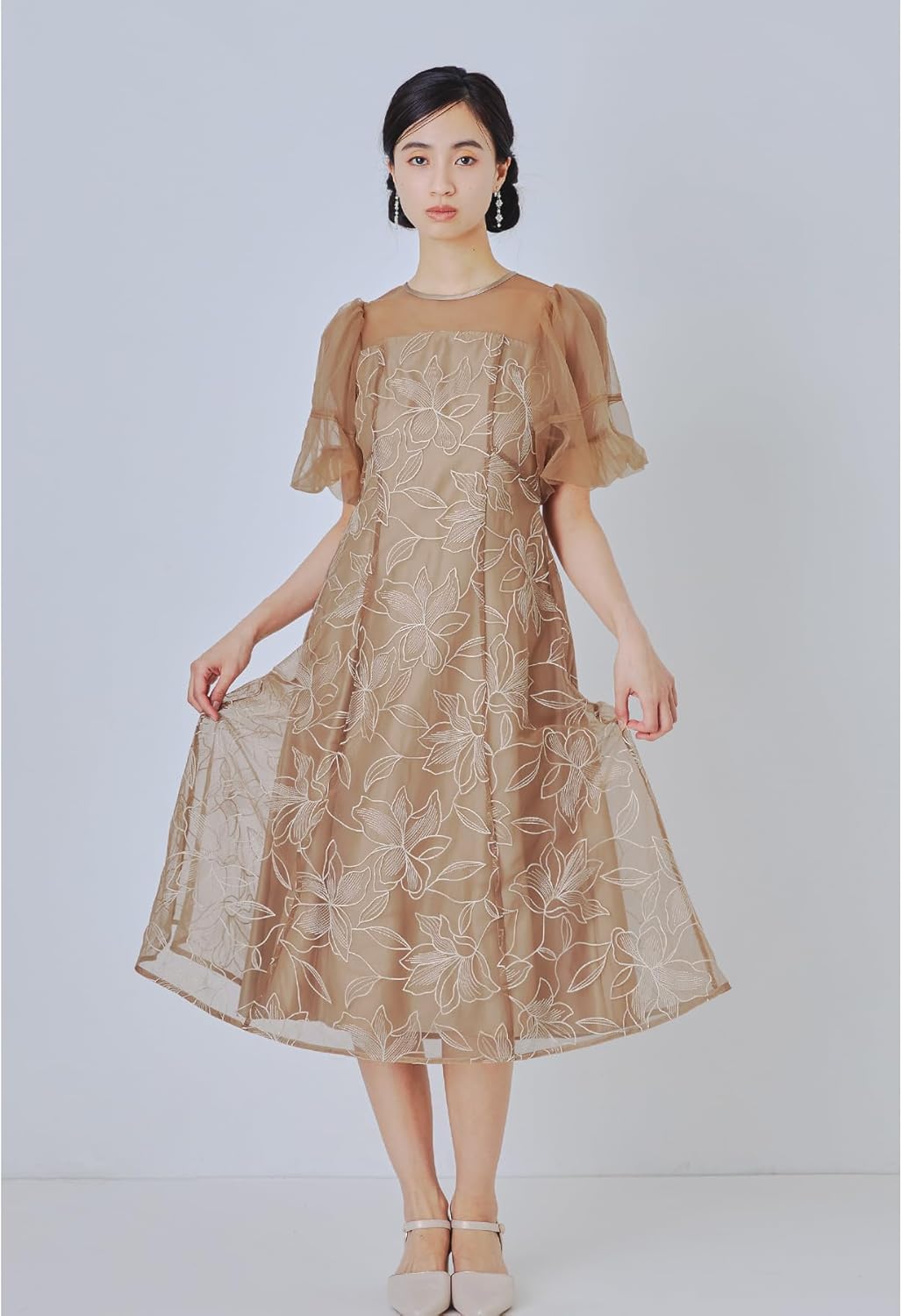 niana] オーガンジーパフスリーブ刺繍レースドレス パーティードレス