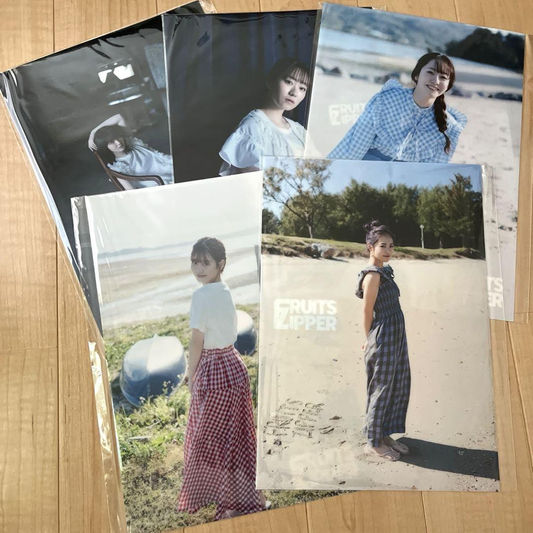 Amazon.co.jp: フルーツジッパー クリアポスター 鎮西寿々歌 真中まな