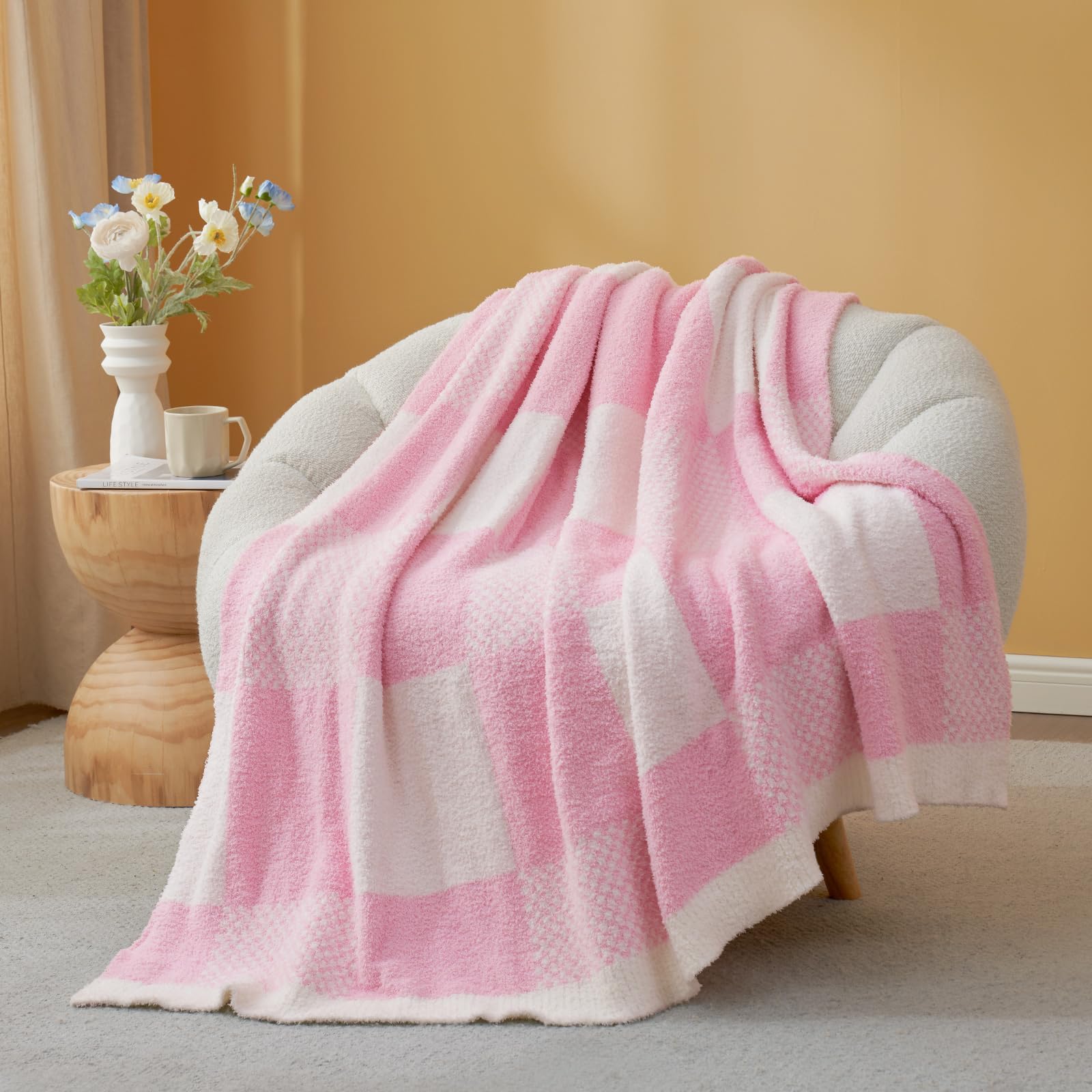 Snuggle Sac Checkered Blanket, Baby Pink Throw Blanket for Couch Plaid Microfiber Fluffy Warm Cozy Fuzzy Soft Throw Blanket Reversible Checkerered Blankets for Sofa, Chair, Bed, 50x60 inches