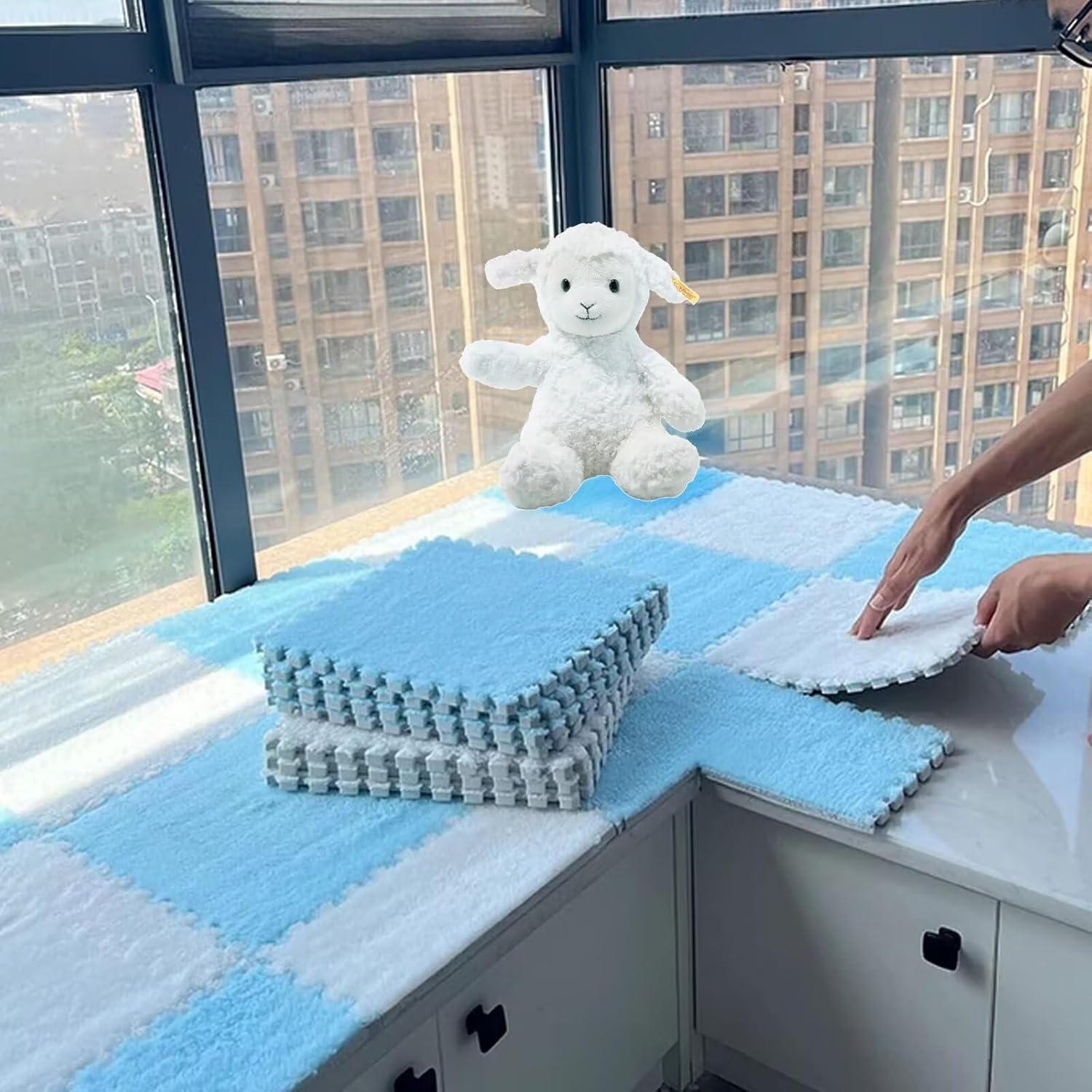 20pcs Plush Puzzle Foam Floor Mat, 11.8x11.8in Soft Interlocking Carpet Tiles，Anti-Slip Puzzle Area Rug Playmat for Room，Green