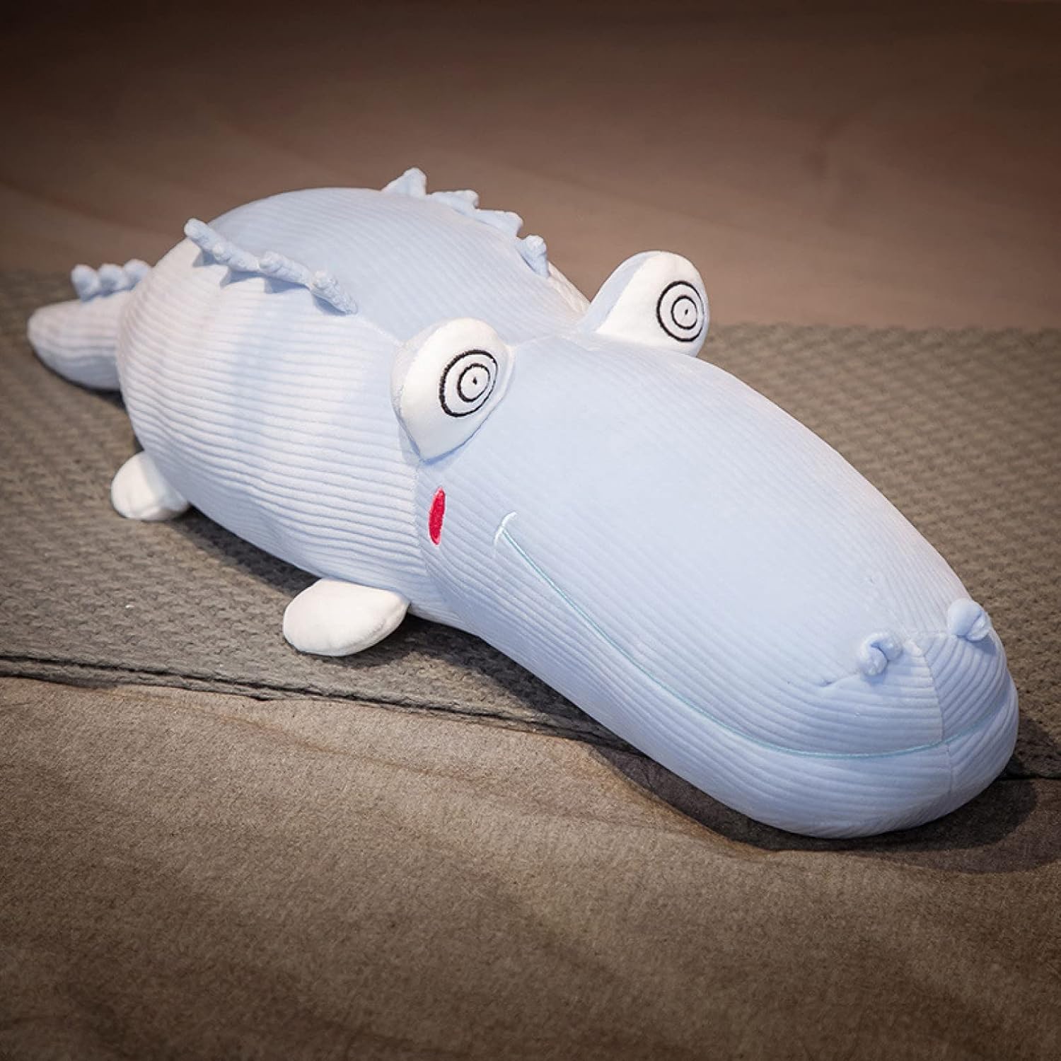 最大55 オフ ぬいぐるみ 特大 ワニ 大きい ワニぬいぐるみ わにのぬいぐるみ 鰐 ワニのぬいぐるみ 抱き枕 スタイル 巨大 グリーン 1cm 動物クッション 多機能 椅子 ソファー背当て 鰐グッズ Bradford Co Zw