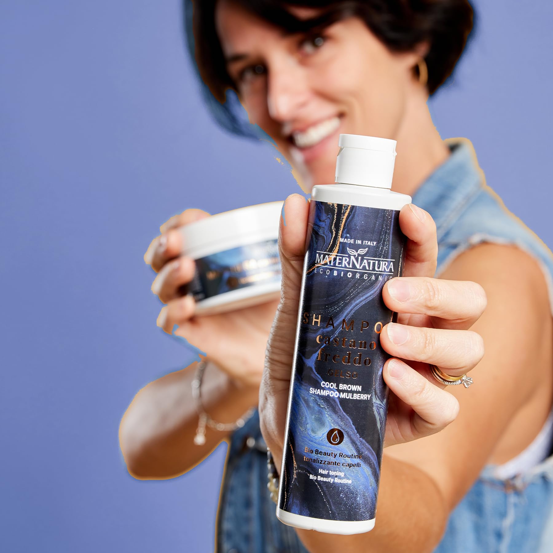 Maternatura Cool Mulberry Brown Shampoo: Toning Shampoo - Image 4