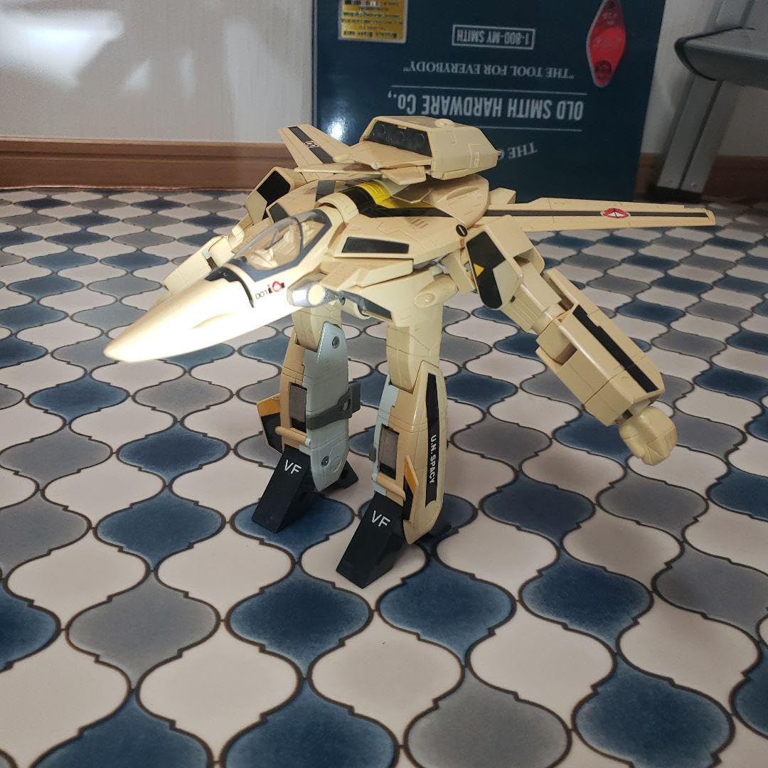 Amazon.co.jp: タカトクトイス マクロス バルキリー VF-1S 1/55
