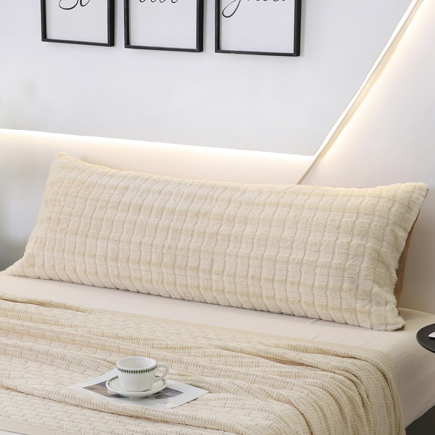 Merryword White Body Pillow Cover Faux Fur Body Pillow Cover 21 X 54in Deluxe Plush Decorative Bed Long Pillowcase for Couch Sofa Bedroom Livingroom