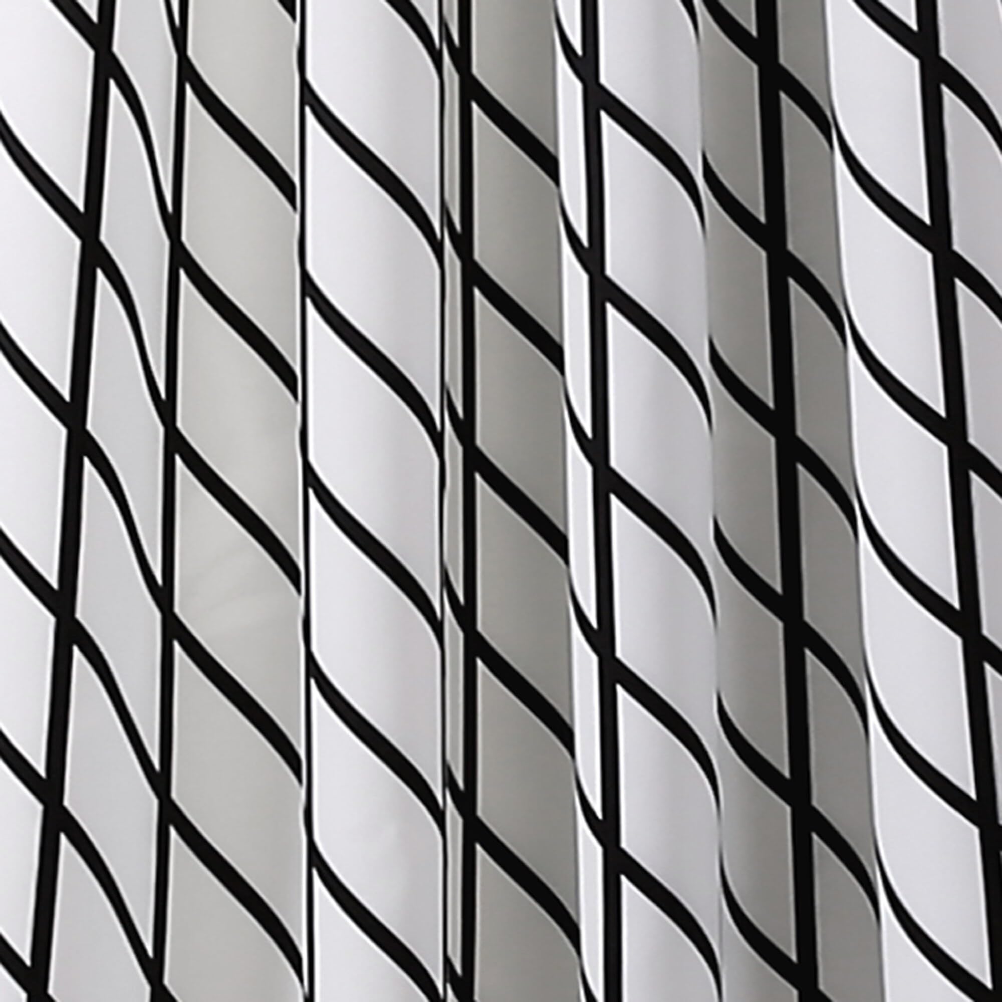 Lush Decor Feather Arrow Geo Room-Darkening Juego de Cortinas para Ventana (241 x 132 cm), Blanco y Negro, 52" W x 95" L (Pack of 1)