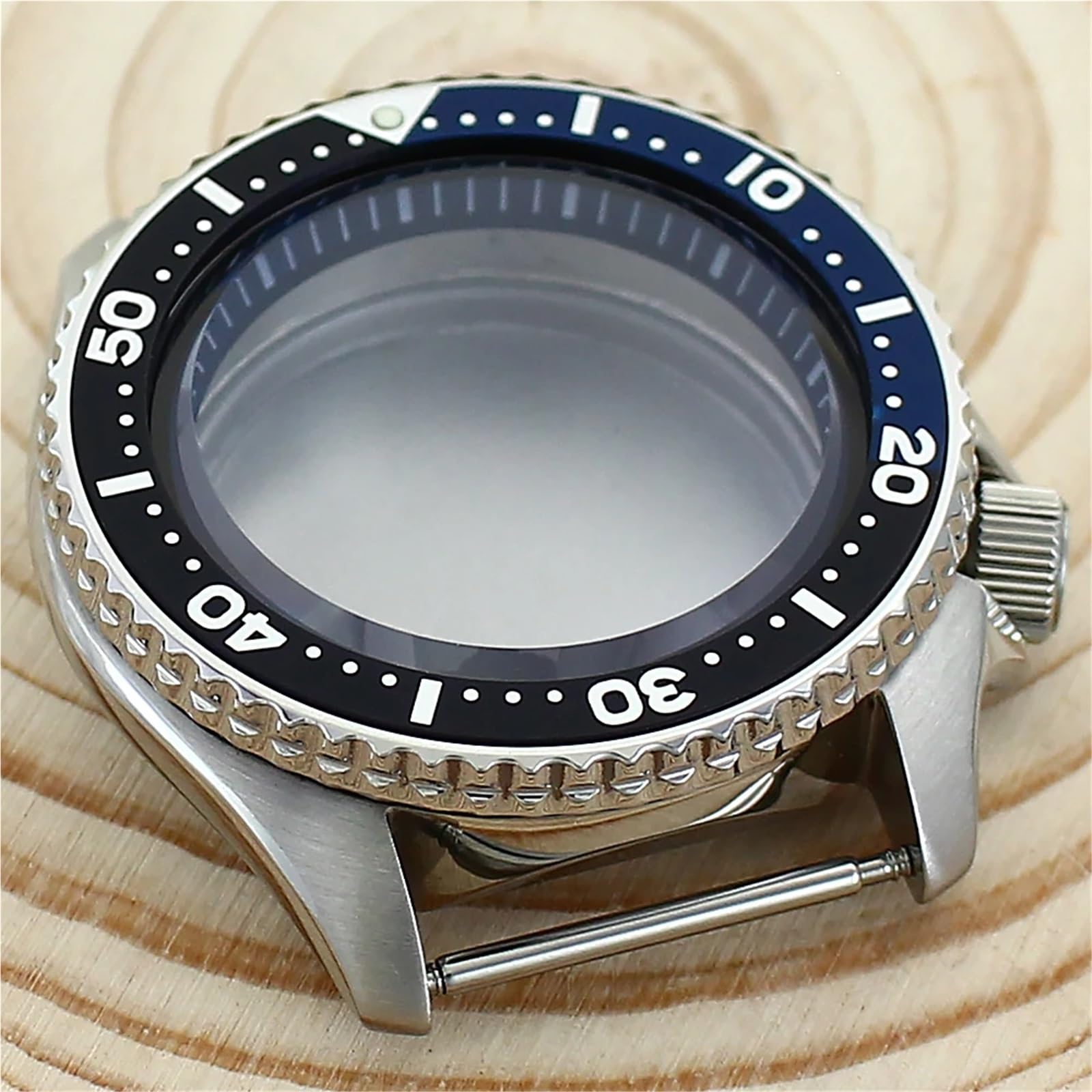 Cassa for orologio automatico argentata, parti di ricambio, cassa in vetro zaffiro adatta for Seiko NH35 NH36 4R36 SKX007SKX013 120 clic Cassa dell'orologio