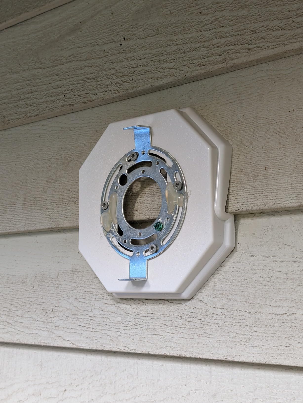 3/mo Finance Siding Mounting Block,Octagon Mounting Block