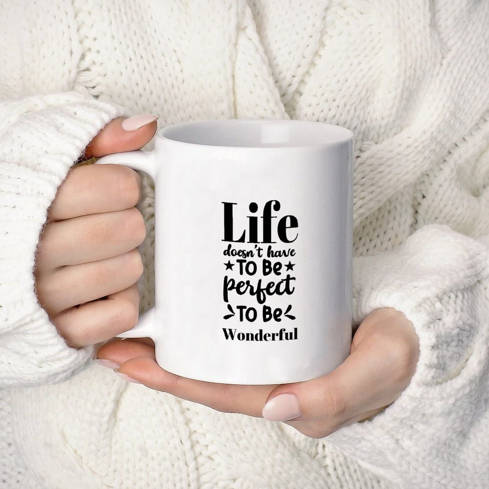 Tazza in ceramica bianca personalizzata Life is Better ... - Callie