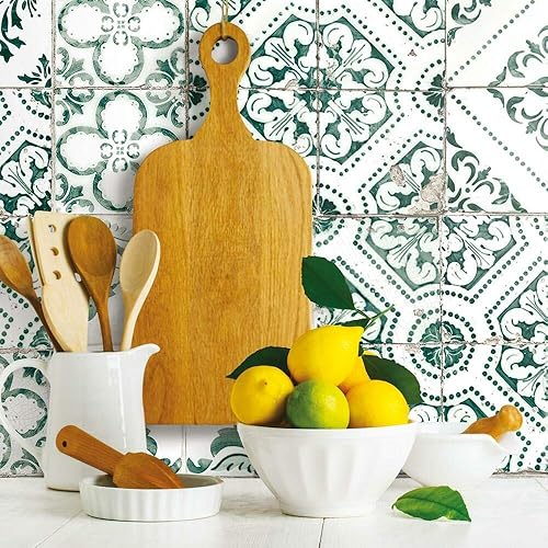 RoomMates RMK11281WP Papel pintado de azulejos mediterráneos verde bosque
