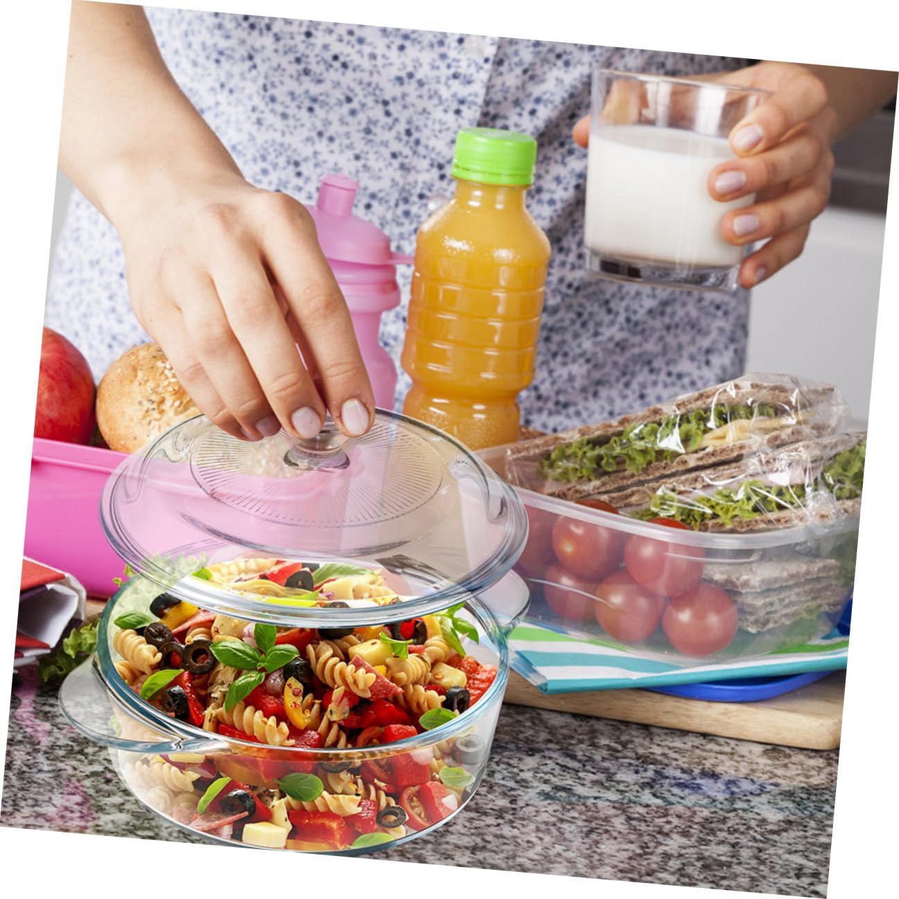 Bol de Vidrio Resistente Tapa Hermética para Servir Ensaladas y Postres, Adecuado para Uso Doméstico y Fiestas, Transparente y Reutilizable
