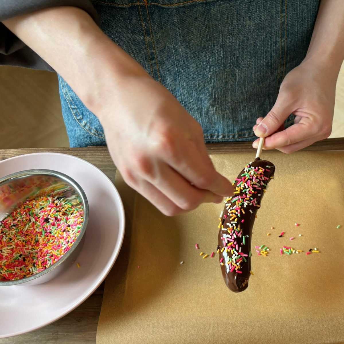 Amazon | ミックスチョコ 500g × 2 袋 業務用 カラースプレー チョコ