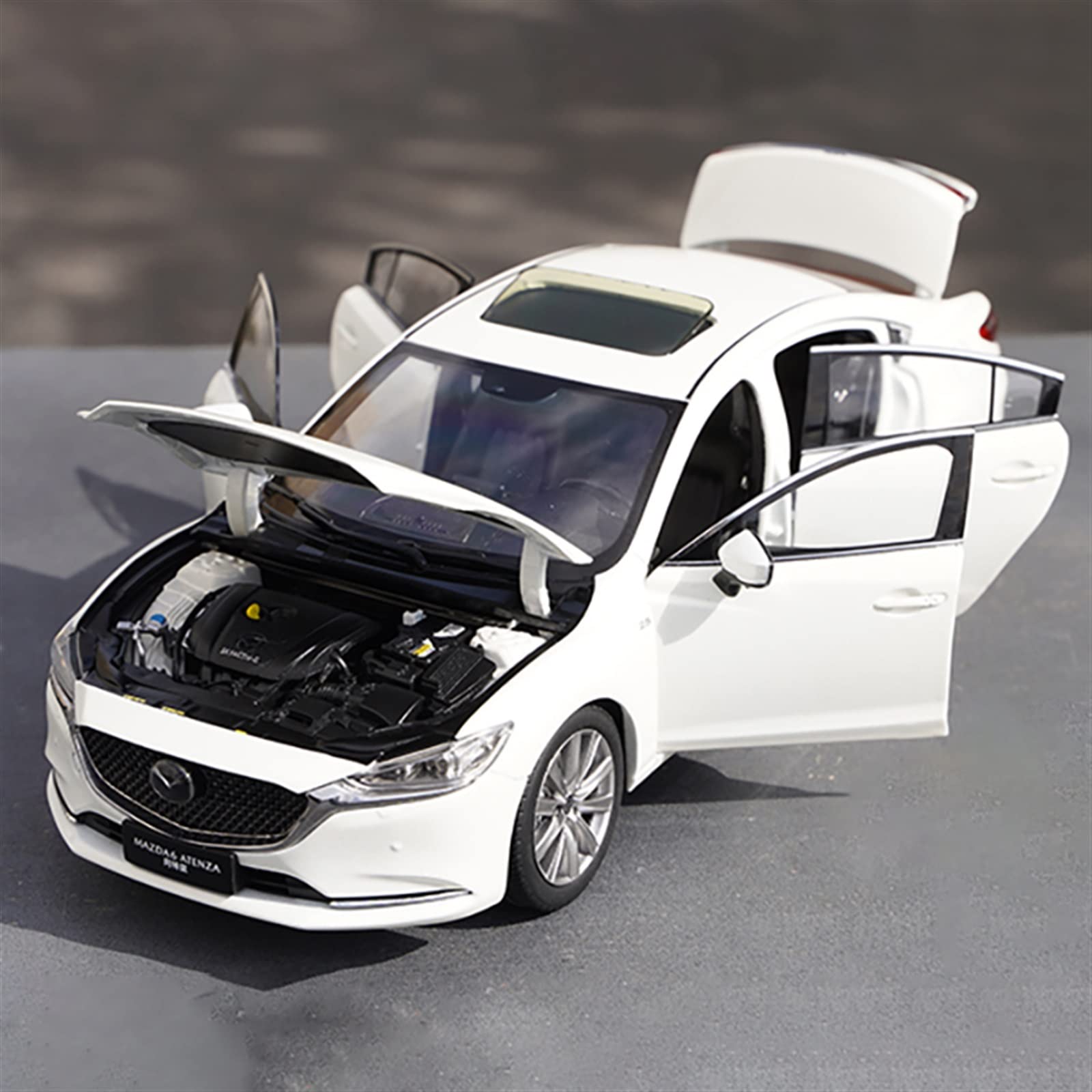 Amazon | 車のモデル 1/18 マツダアテンザ 2019 クラシックセダン