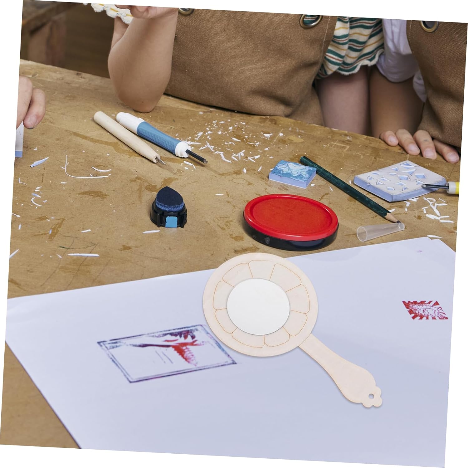 DIY Wooden Handheld Mirror Set for Kids 10 Mini Unfinished Mirrors for Crafting Painting and Party Decorations for Birthdays and Holidays