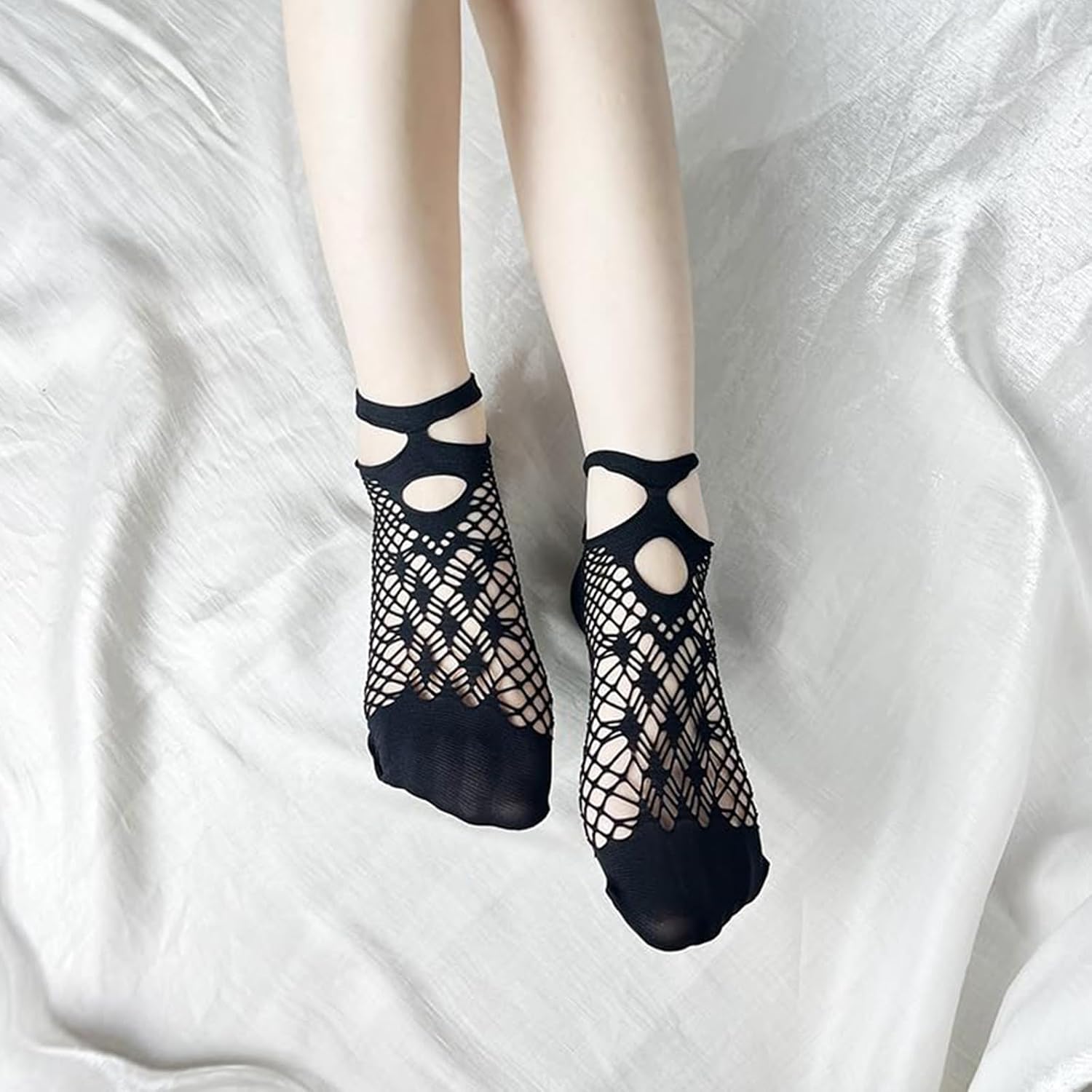 Women Black Lace Socks No Show Fishnet Ankle Mesh Sheer Socks Transparent Hollow Out Net Elastic Crew Dress Sock See Through Ultra Thin Short Sexy Fancy Sock Woman