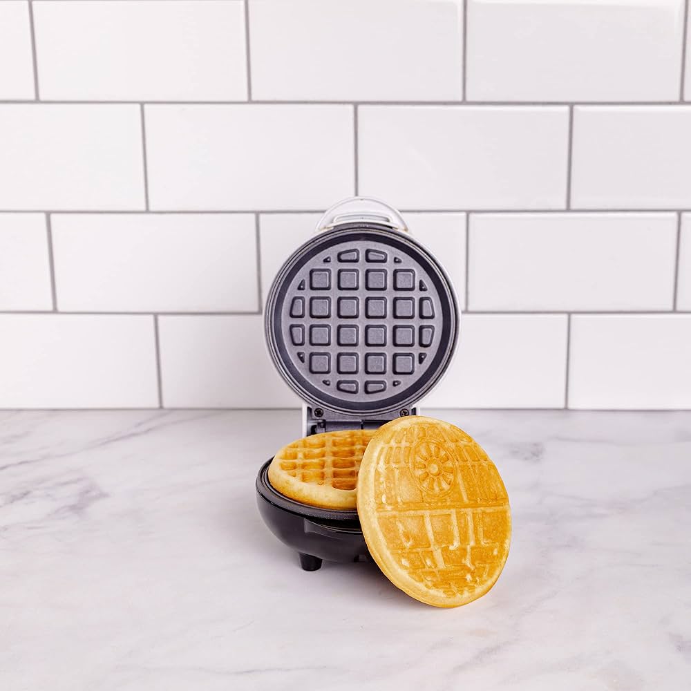 Uncanny Brands Death Star Mini Waffle Maker - Star Wars